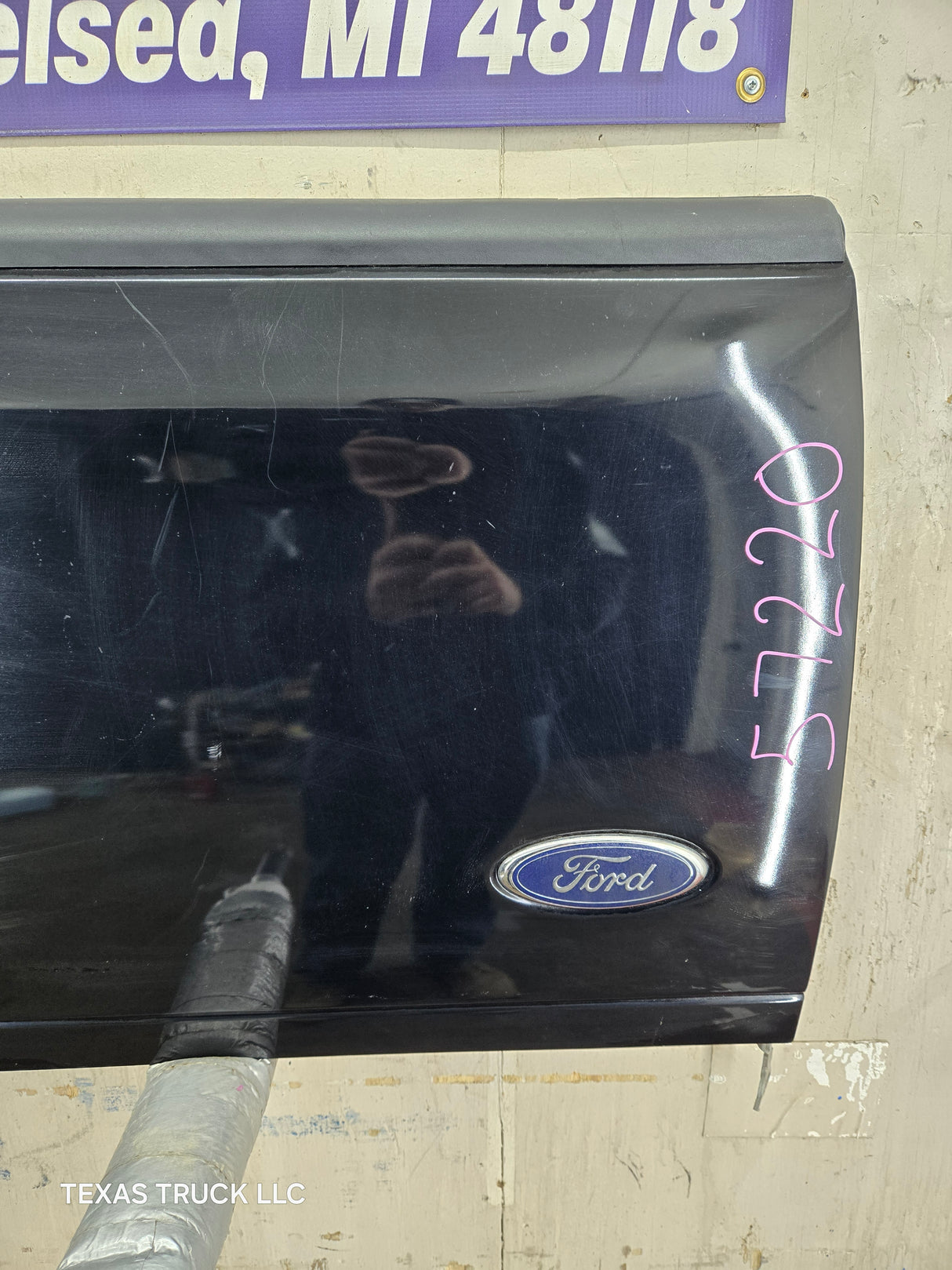 1997-2003 F150 / 1999-2007 Ford F250 F350 F450 F550 Super Duty Tailgate - Black