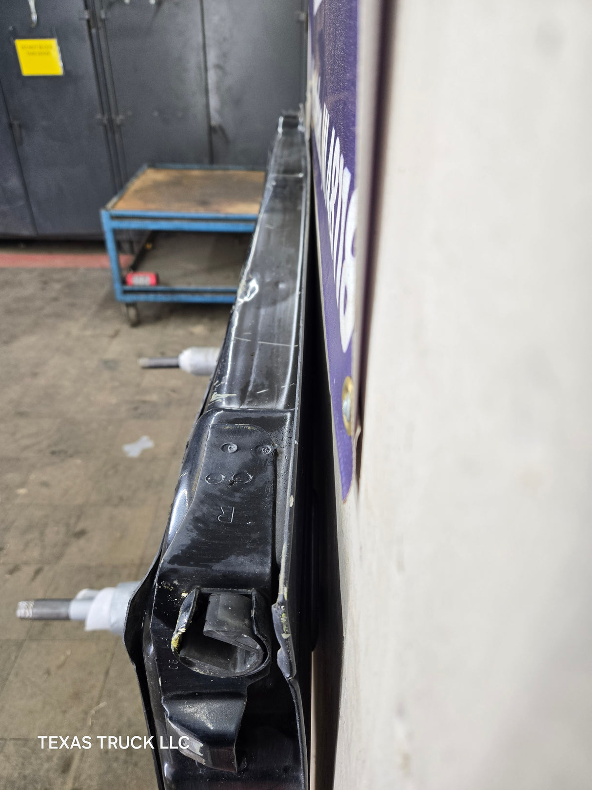 1997-2003 F150 / 1999-2007 Ford F250 F350 F450 F550 Super Duty Tailgate - Black