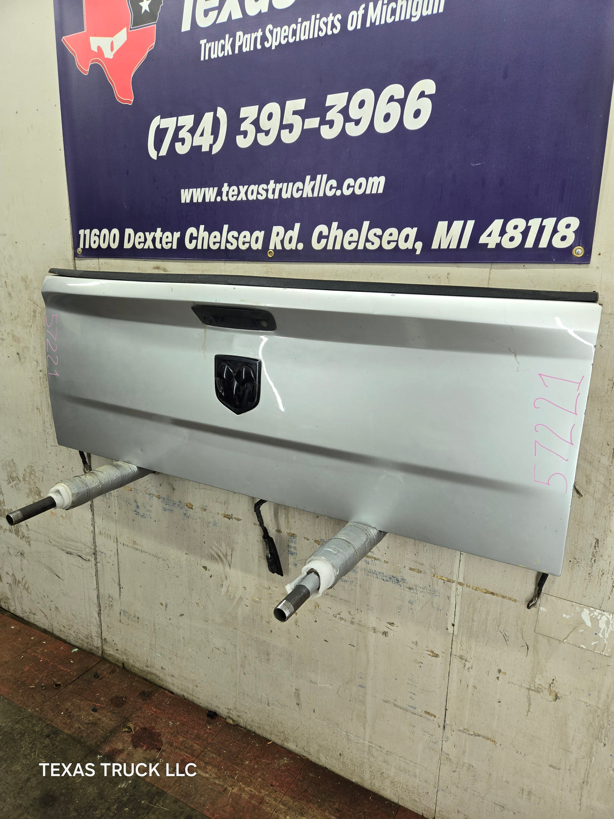 2009-2018 Dodge Ram 4th Gen 1500 2500 3500 Tailgate