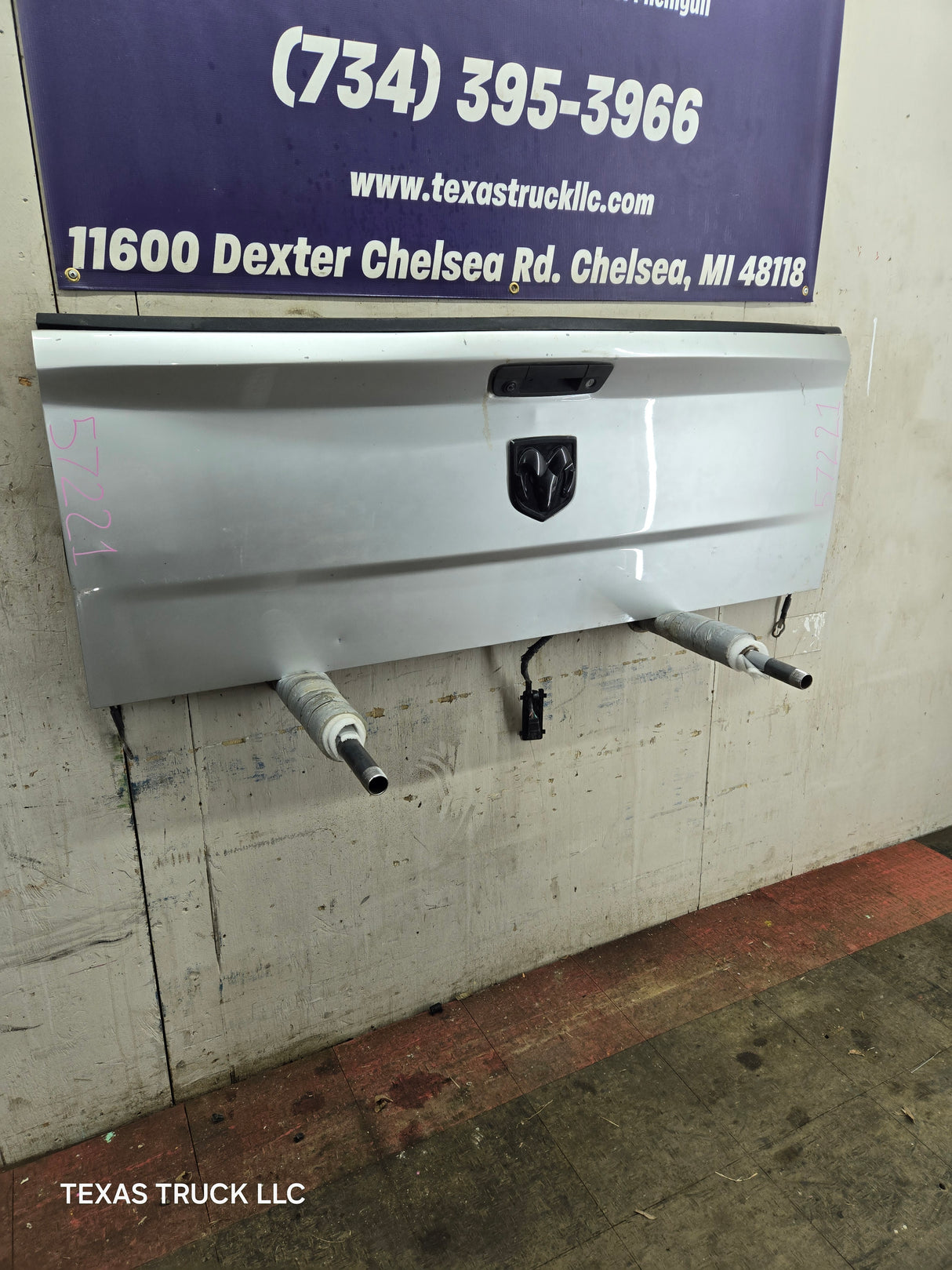 2009-2018 Dodge Ram 4th Gen 1500 2500 3500 Tailgate