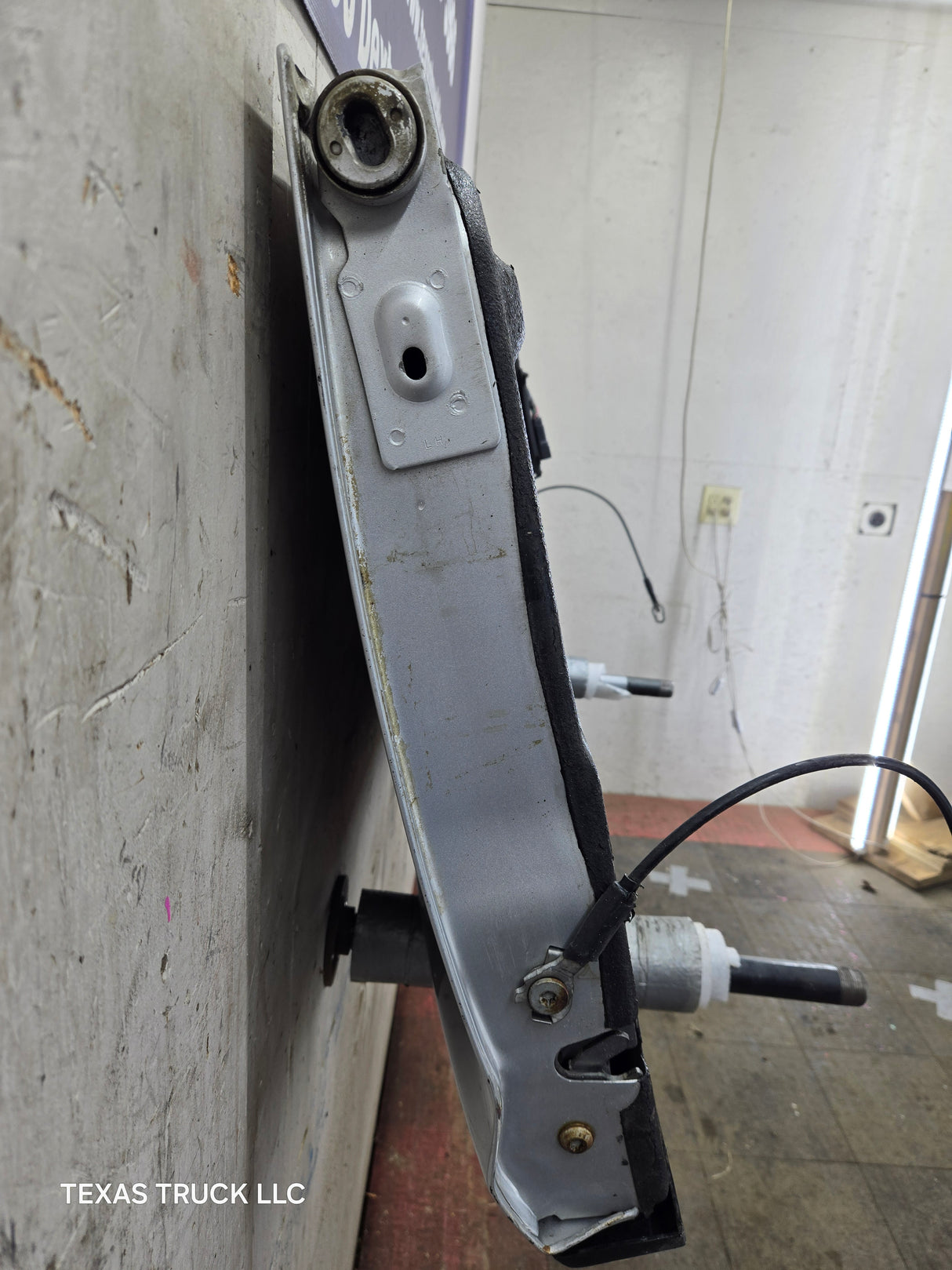 2009-2018 Dodge Ram 4th Gen 1500 2500 3500 Tailgate