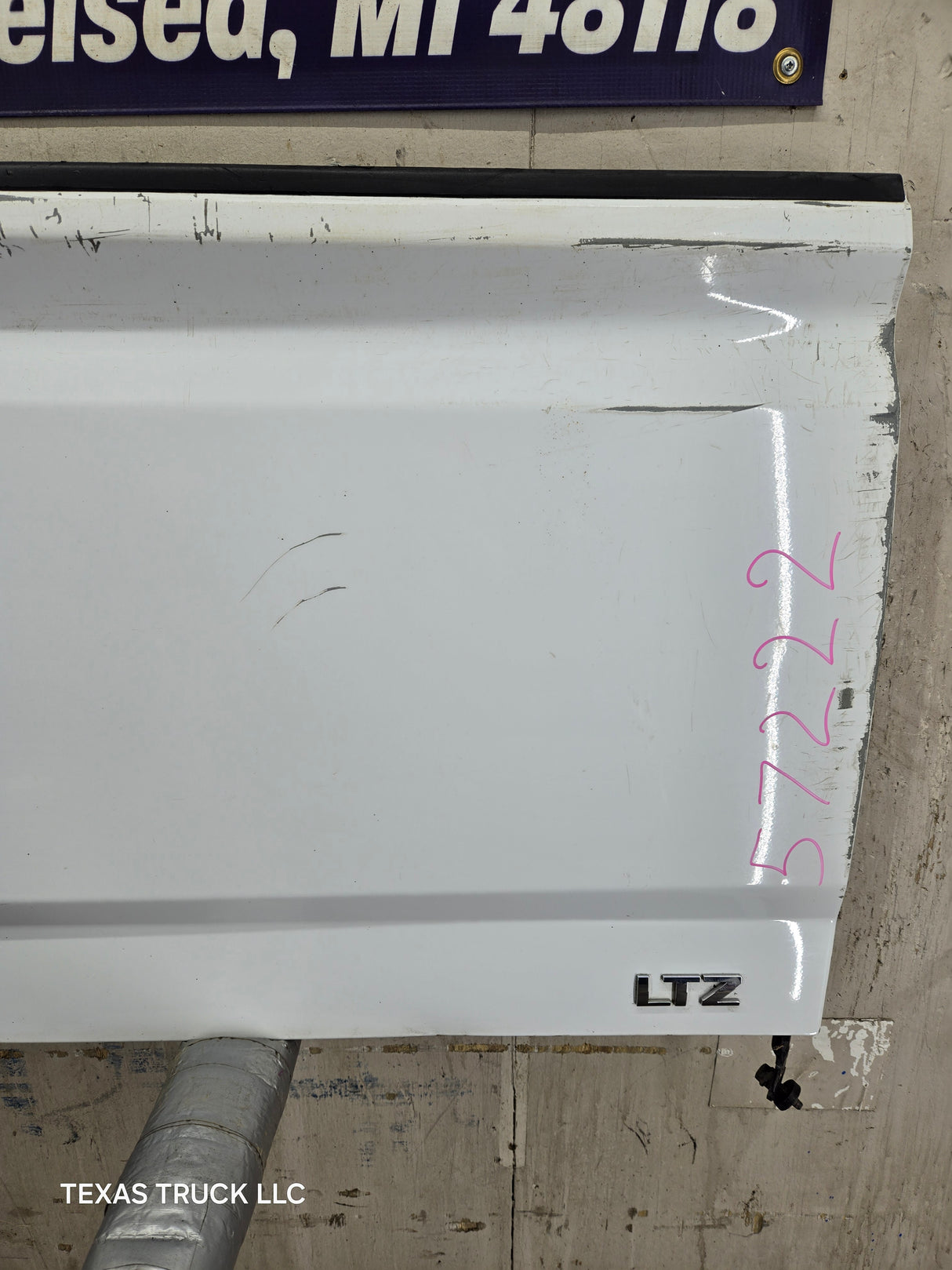 2014-2019 Chevrolet Silverado / GMC Sierra 1500 2500 3500 HD Tailgate