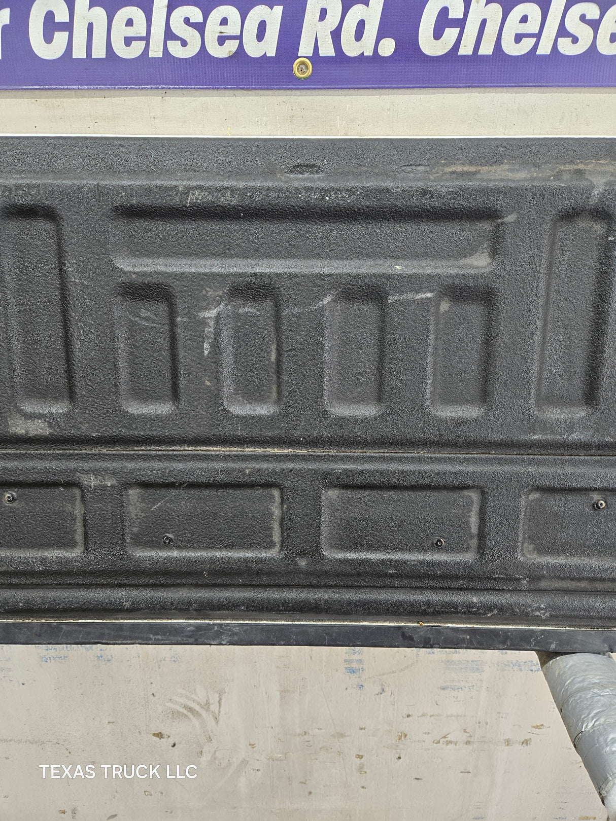 2014-2019 Chevrolet Silverado / GMC Sierra 1500 2500 3500 HD Tailgate