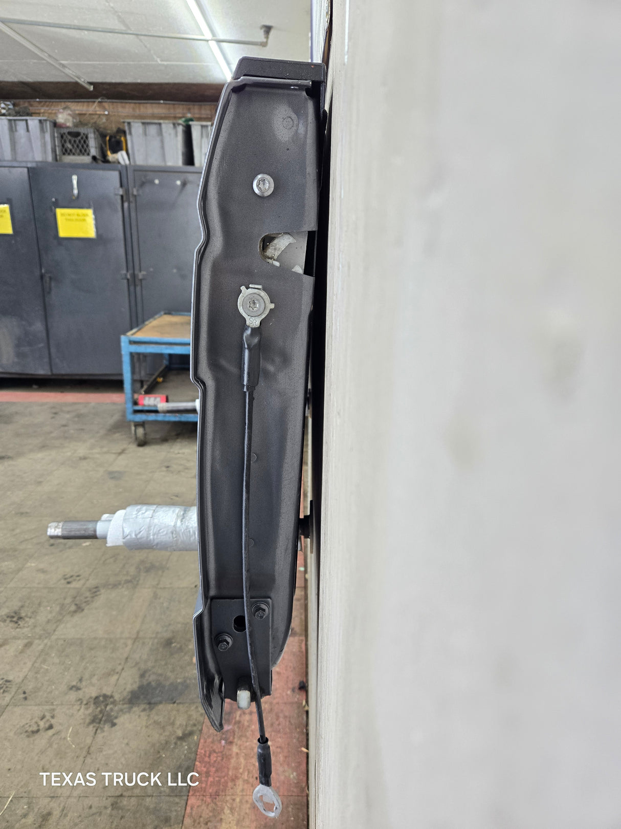 2017-2022 Ford F250 F350 F450 F550 Super Duty Tailgate With Step