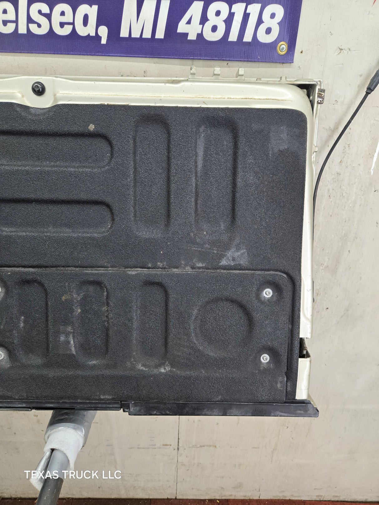 2017-2022 Ford Super Duty King Ranch Tailgate With Step & Camera F250 F350 F450 F550