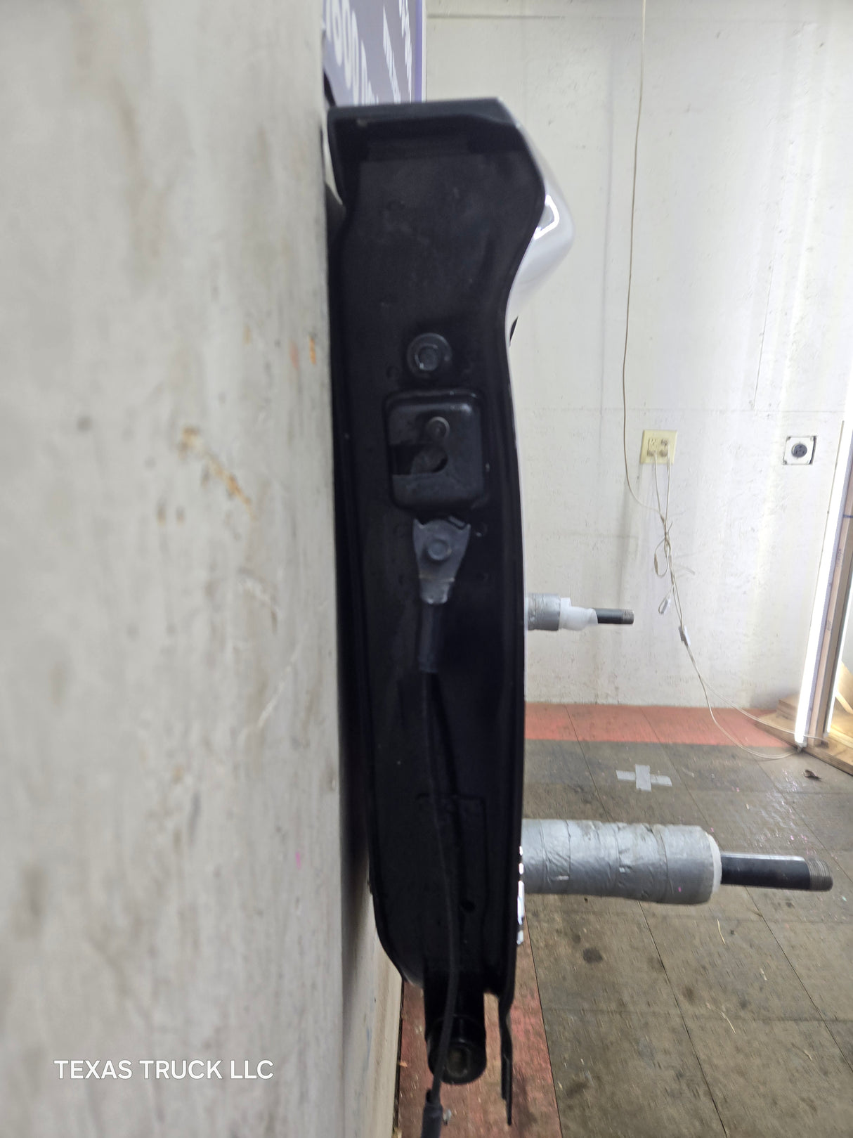 2019-2025 Chevrolet Silverado 2500 3500 Truck Tailgate Power Up/Down W/Camera