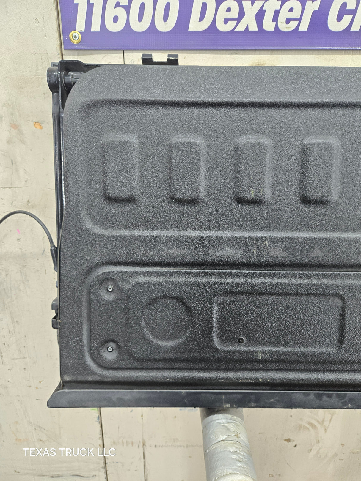 2019-2025 Chevrolet Silverado 2500 3500 Truck Tailgate Power Up/Down W/Camera