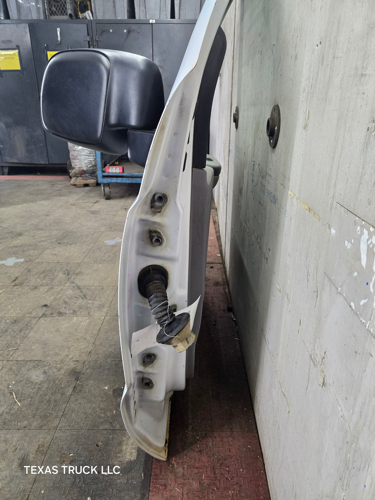 1999-2011 Ford Super Duty Front Passenger Side Door F250 F350 F450 F550 - Oxford White