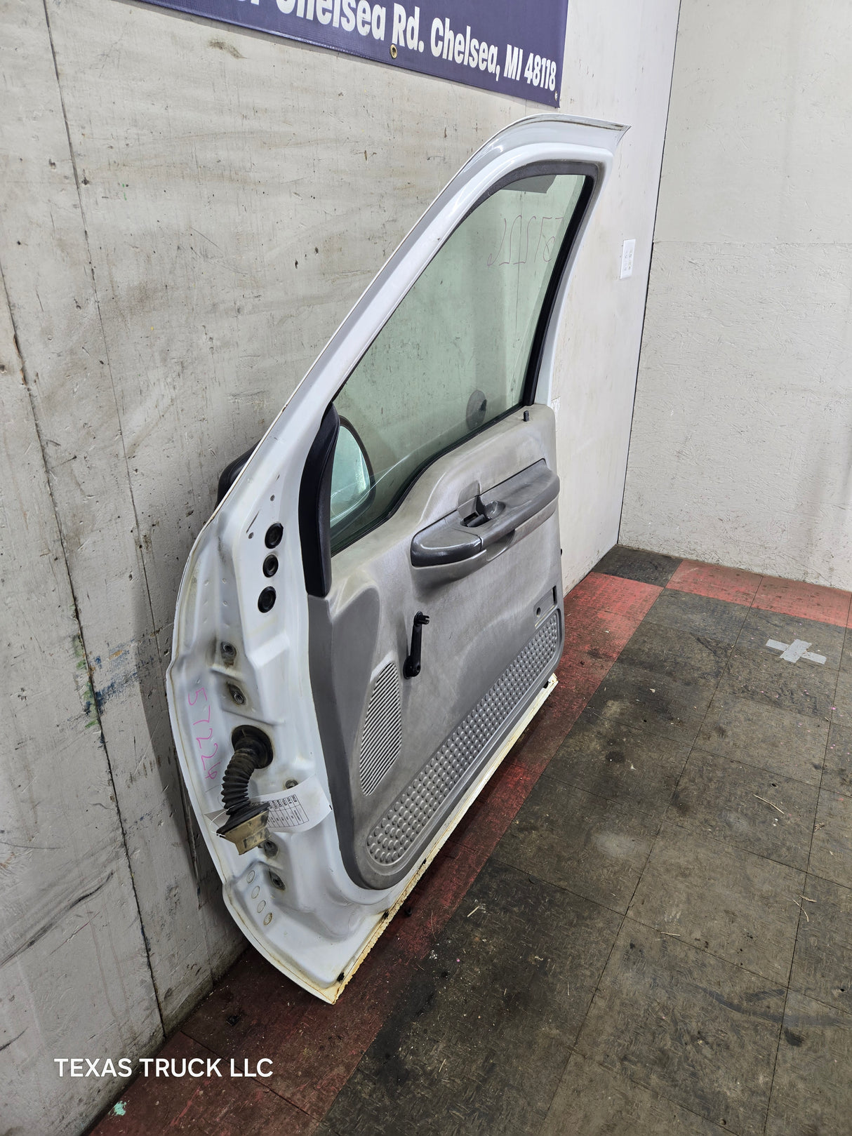 1999-2011 Ford Super Duty Front Passenger Side Door F250 F350 F450 F550 - Oxford White