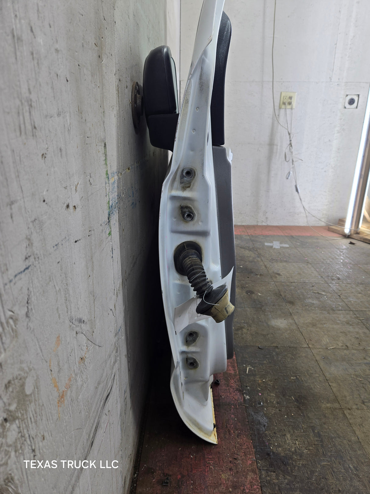 1999-2011 Ford Super Duty Front Passenger Side Door F250 F350 F450 F550 - Oxford White