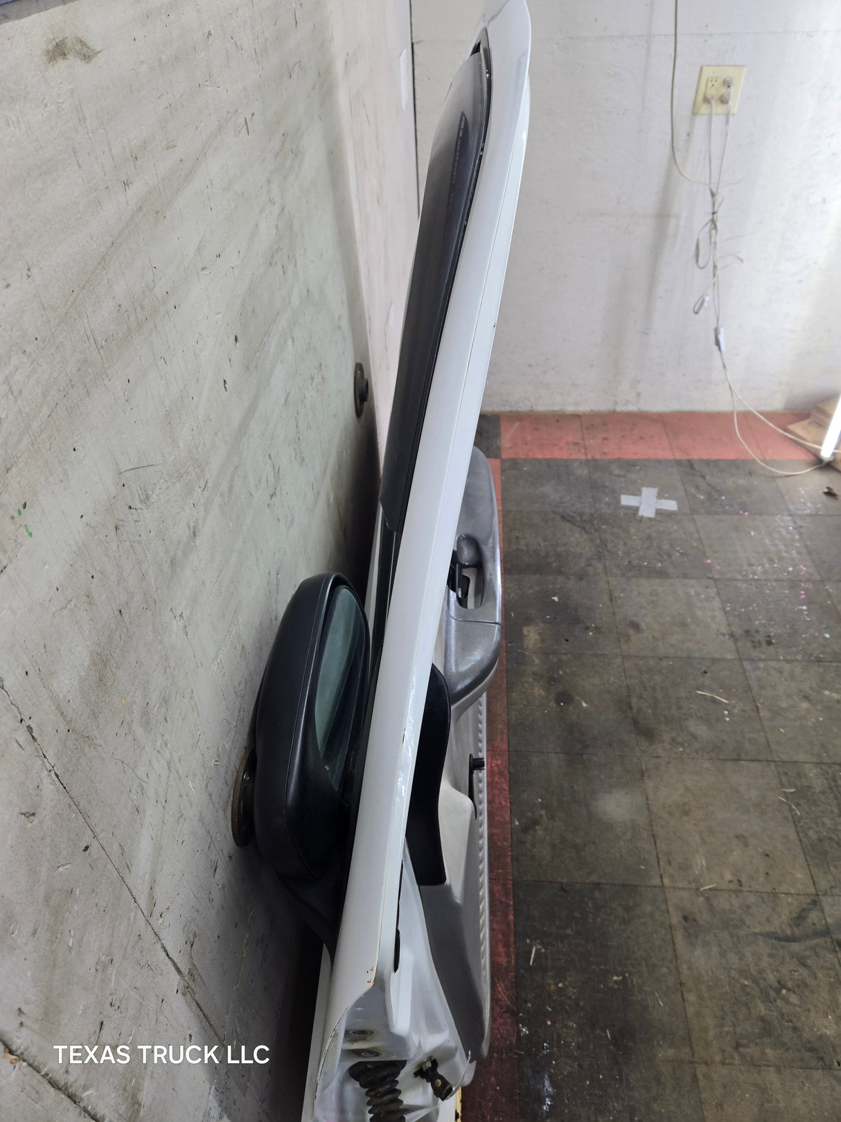 1999-2011 Ford Super Duty Front Passenger Side Door F250 F350 F450 F550 - Oxford White