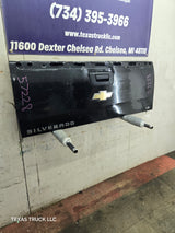 2007-2013 Chevrolet Silverado / GMC Sierra 1500 2500 3500 HD Tailgate