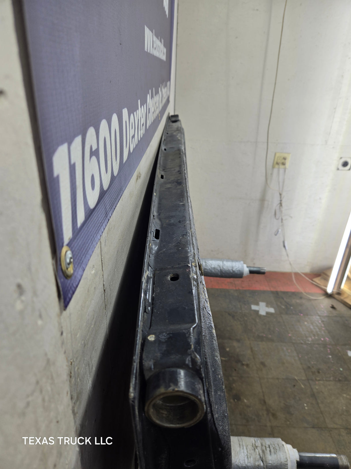 2007-2013 Chevrolet Silverado / GMC Sierra 1500 2500 3500 HD Tailgate