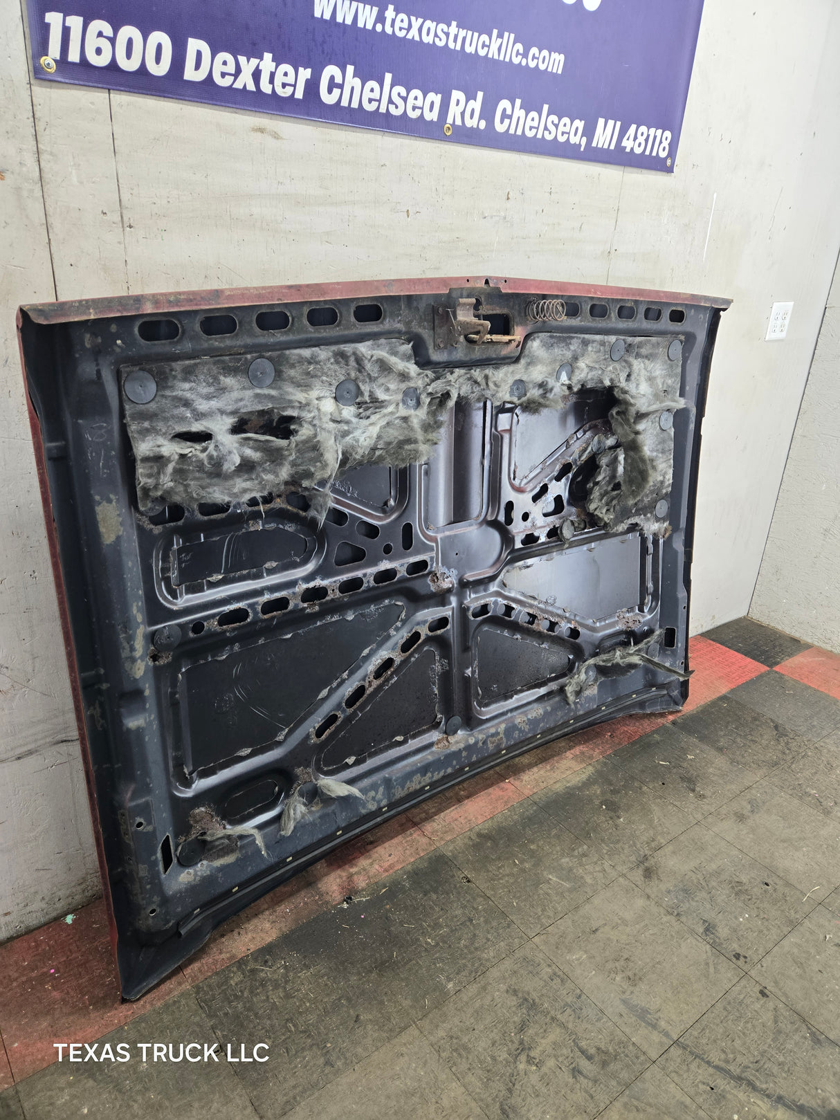 1981-1991 Chevrolet Silverado / GMC Sierra Square Body Hood C10 C20 C30 Suburban K5 K10 K20 Blazer