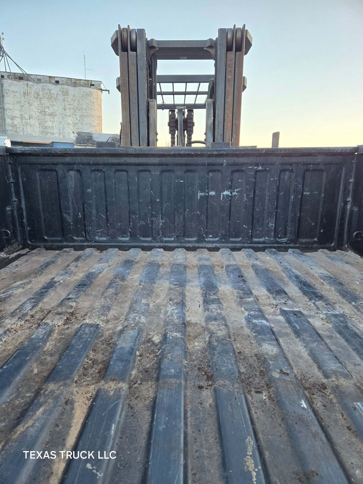 1999-2007 Chevrolet Silverado / GMC Sierra 6' 6" Short Truck Bed