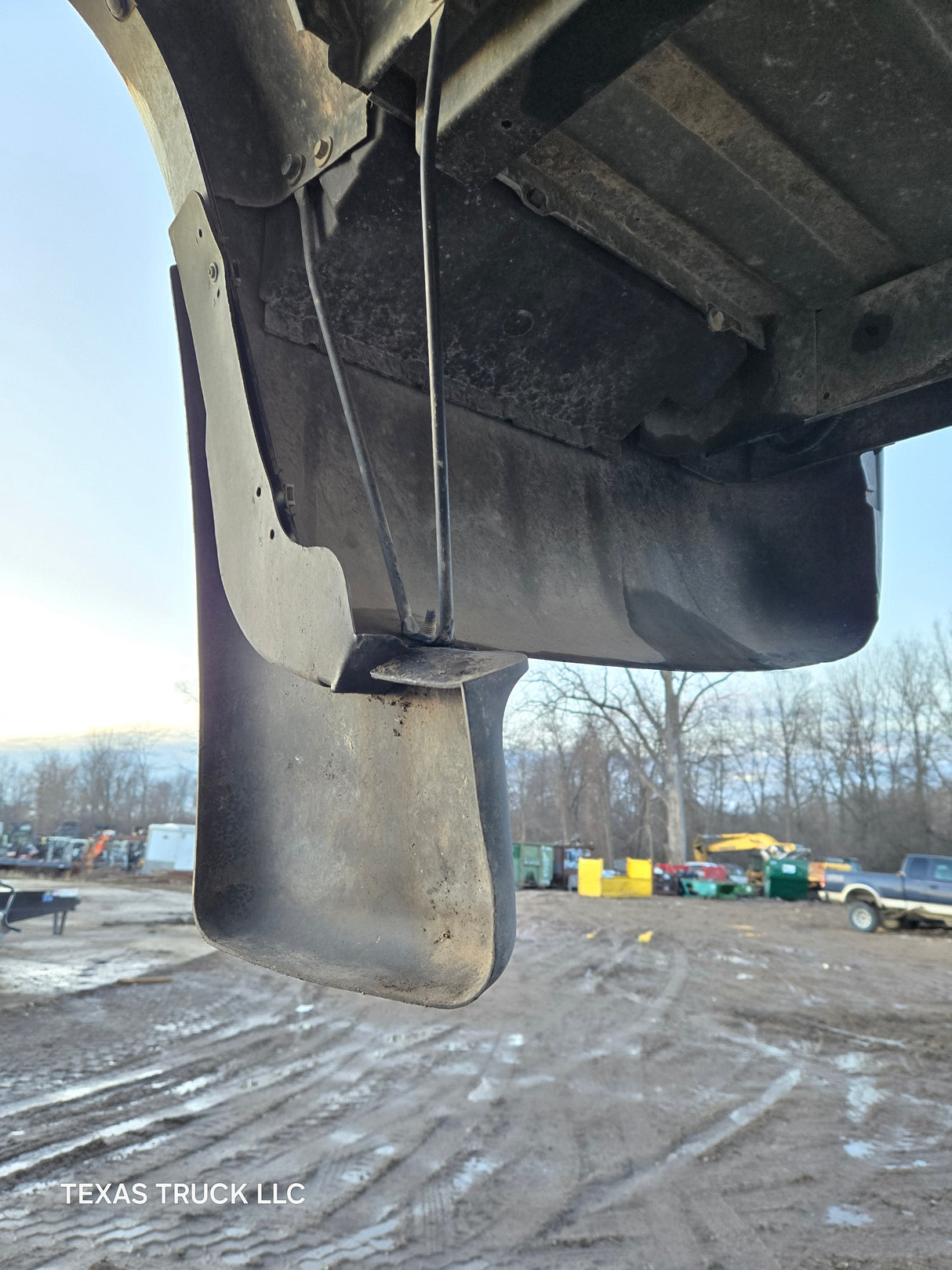 1999-2007 Chevrolet Silverado / GMC Sierra 6' 6" Short Truck Bed