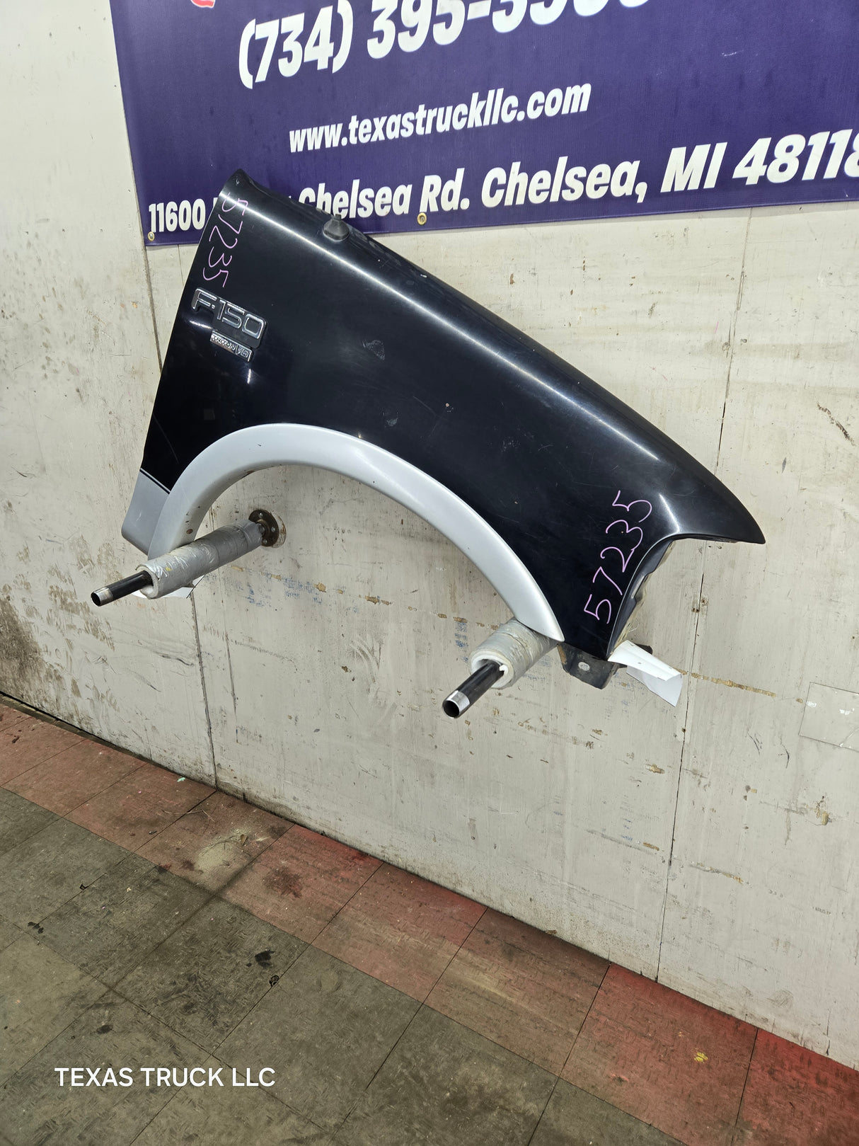 1997-2003 Ford F150 / Explorer / Expedition RH Passenger Side Front Fender