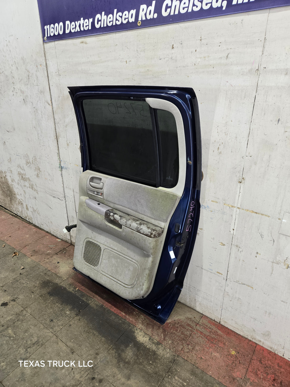 2000-2004 Dodge Dakota Passenger Side Rear RH Crew Cab Door