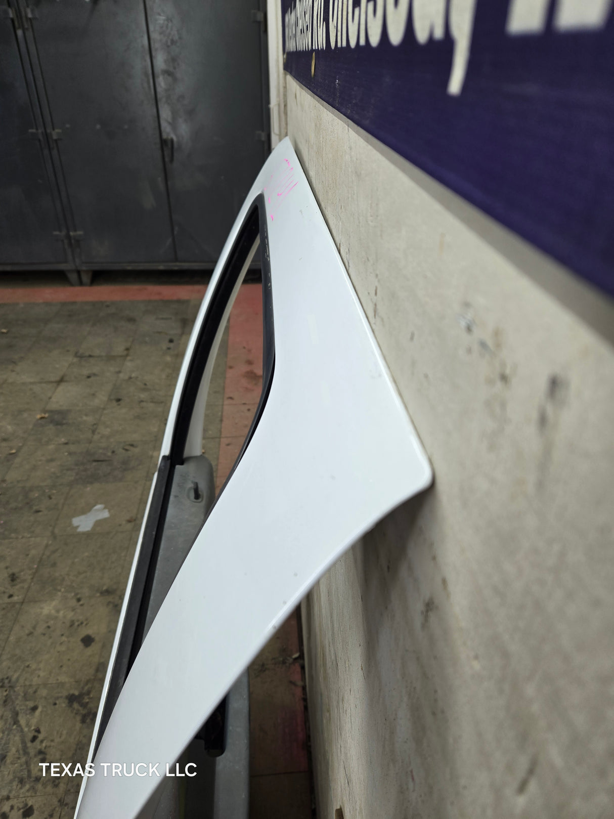 1999-2016 Ford Super Duty Driver Side Rear Door LH Crew Cab F250 F350 F450 F550