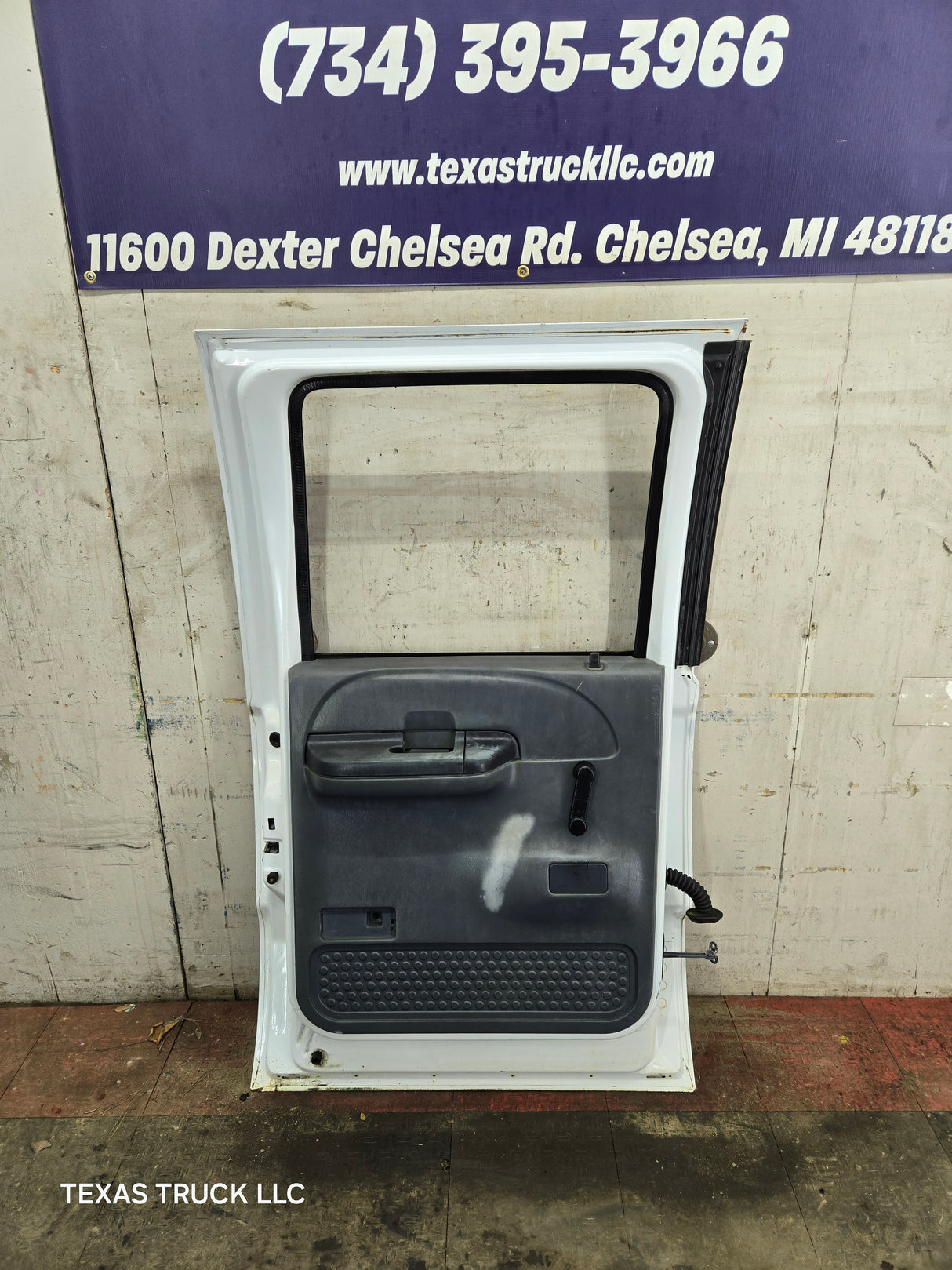 1999-2016 Ford Super Duty Driver Side Rear Door LH Crew Cab F250 F350 F450 F550