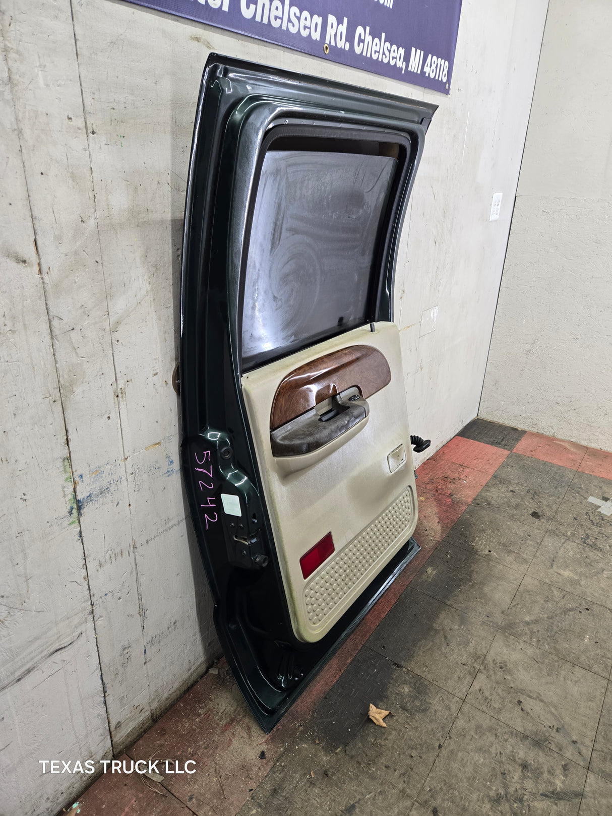 1999-2016 Ford Super Duty Driver Side Rear Door LH Crew Cab F250 F350 F450 F550