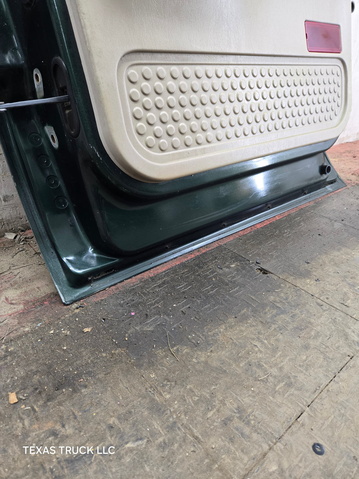 1999-2011 Ford Super Duty RH Passenger Side Rear Crew Cab Door F250 F350 F450 F550