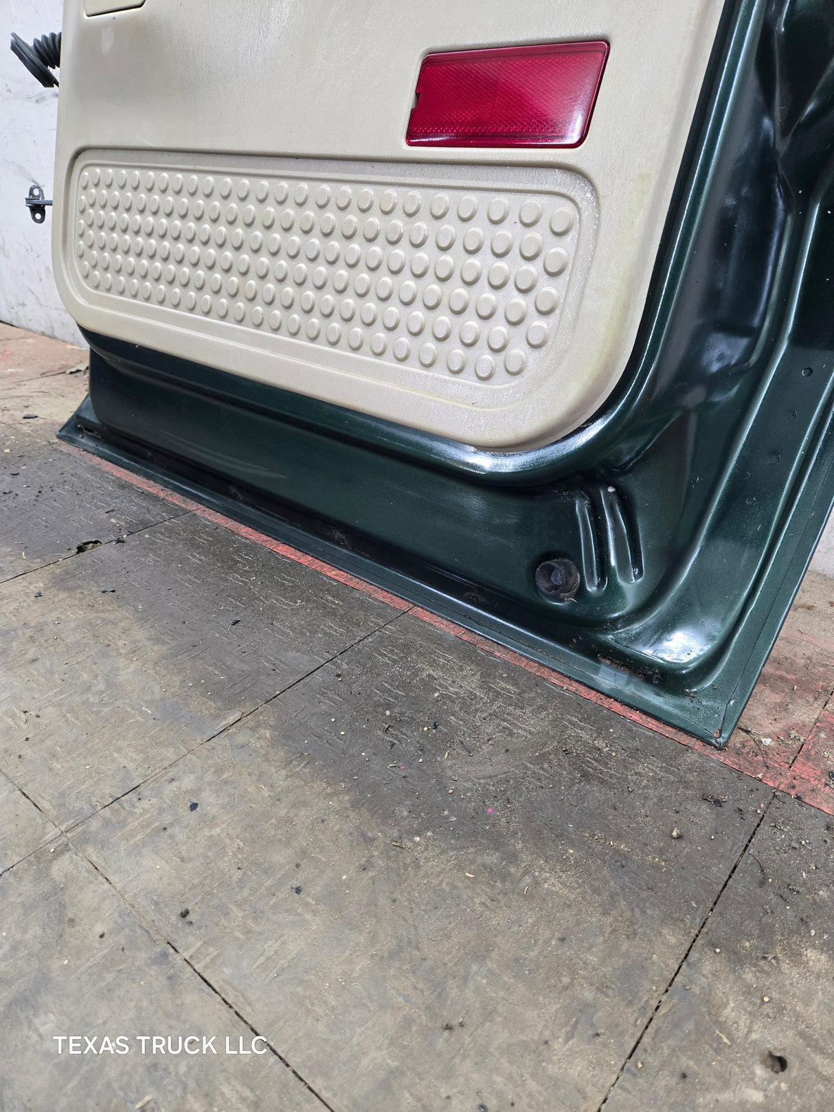 1999-2011 Ford Super Duty RH Passenger Side Rear Crew Cab Door F250 F350 F450 F550