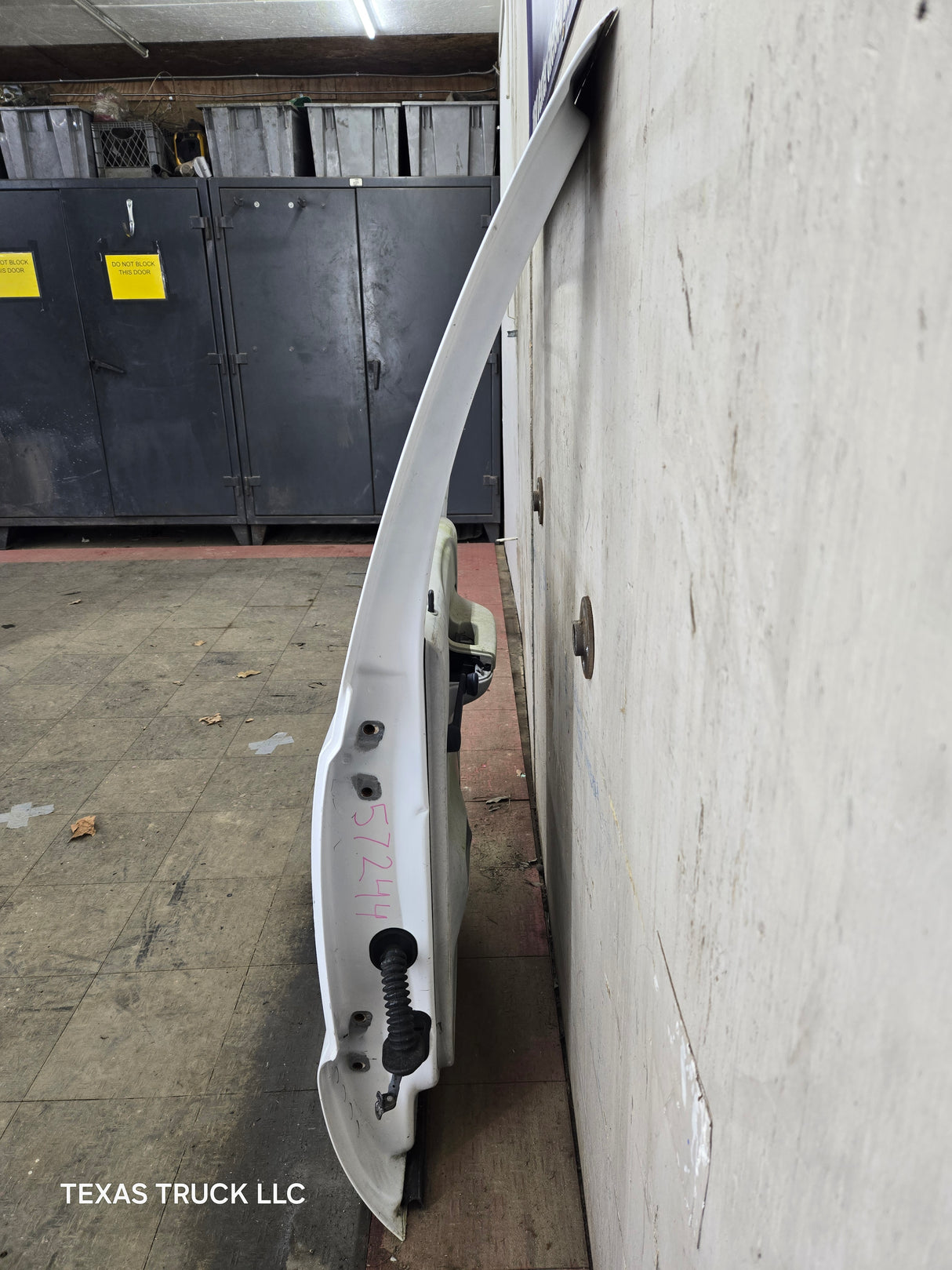 1999-2011 Ford Super Duty RH Passenger Side Rear Crew Cab Door F250 F350 F450 F550