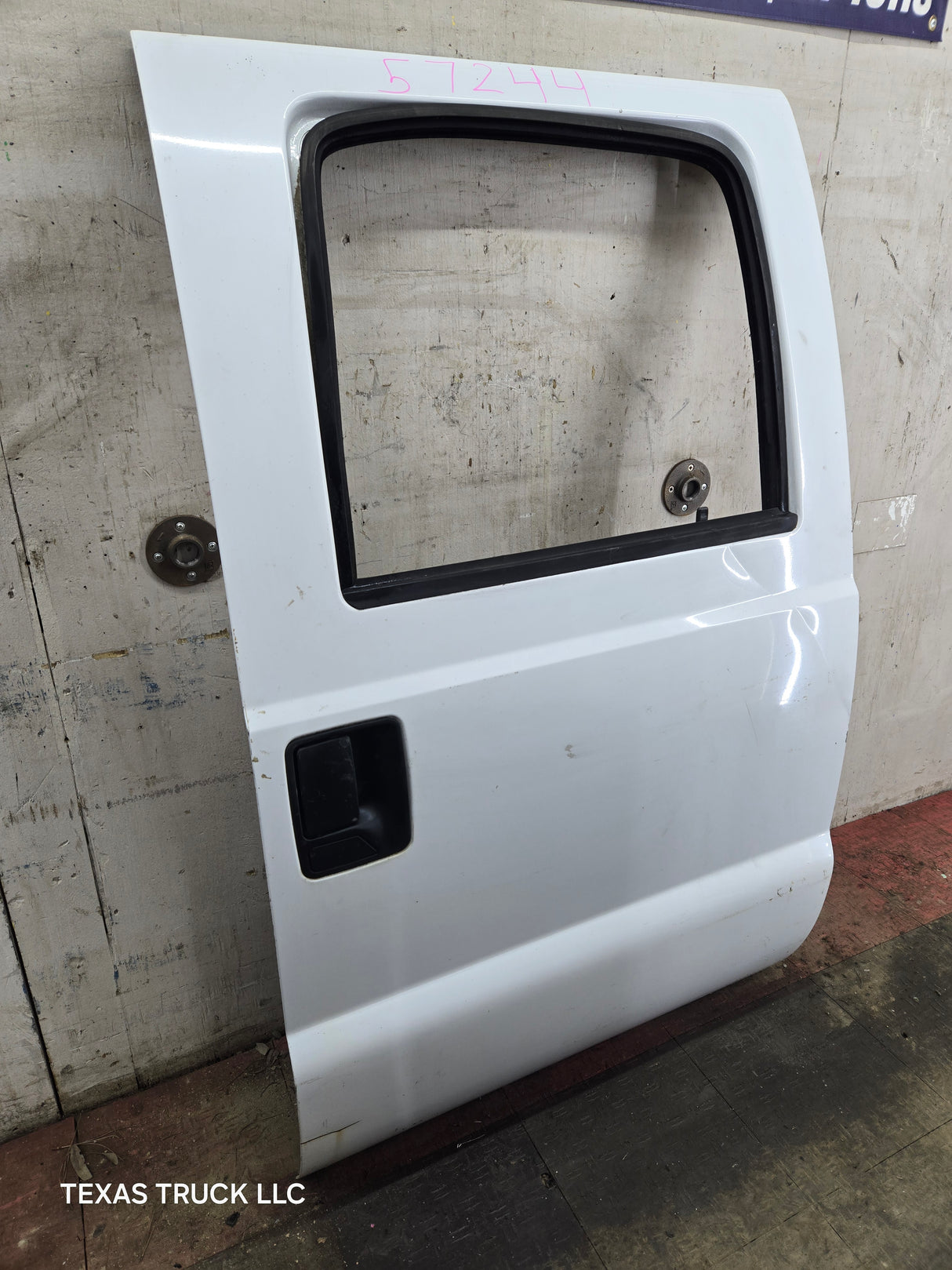 1999-2011 Ford Super Duty RH Passenger Side Rear Crew Cab Door F250 F350 F450 F550