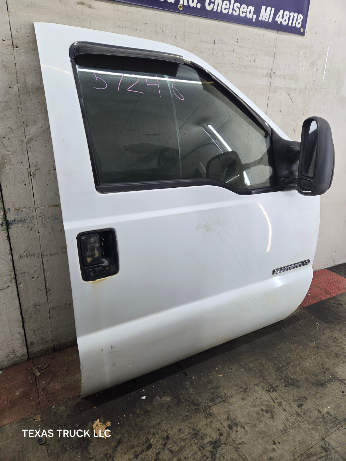 1999-2011 Ford Super Duty / Excursion Front Passenger RH Door F250 F350 F450 F550
