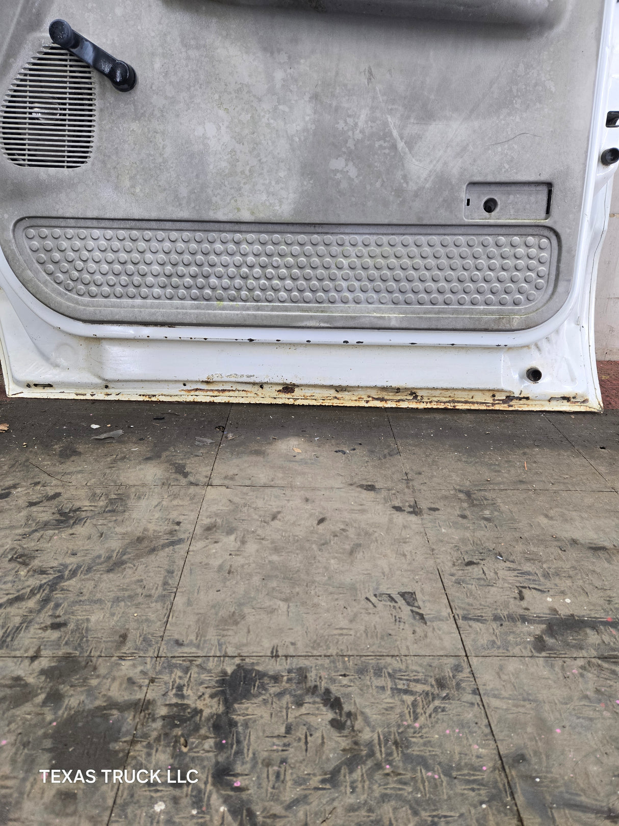 1999-2011 Ford Super Duty / Excursion Front Passenger RH Door F250 F350 F450 F550