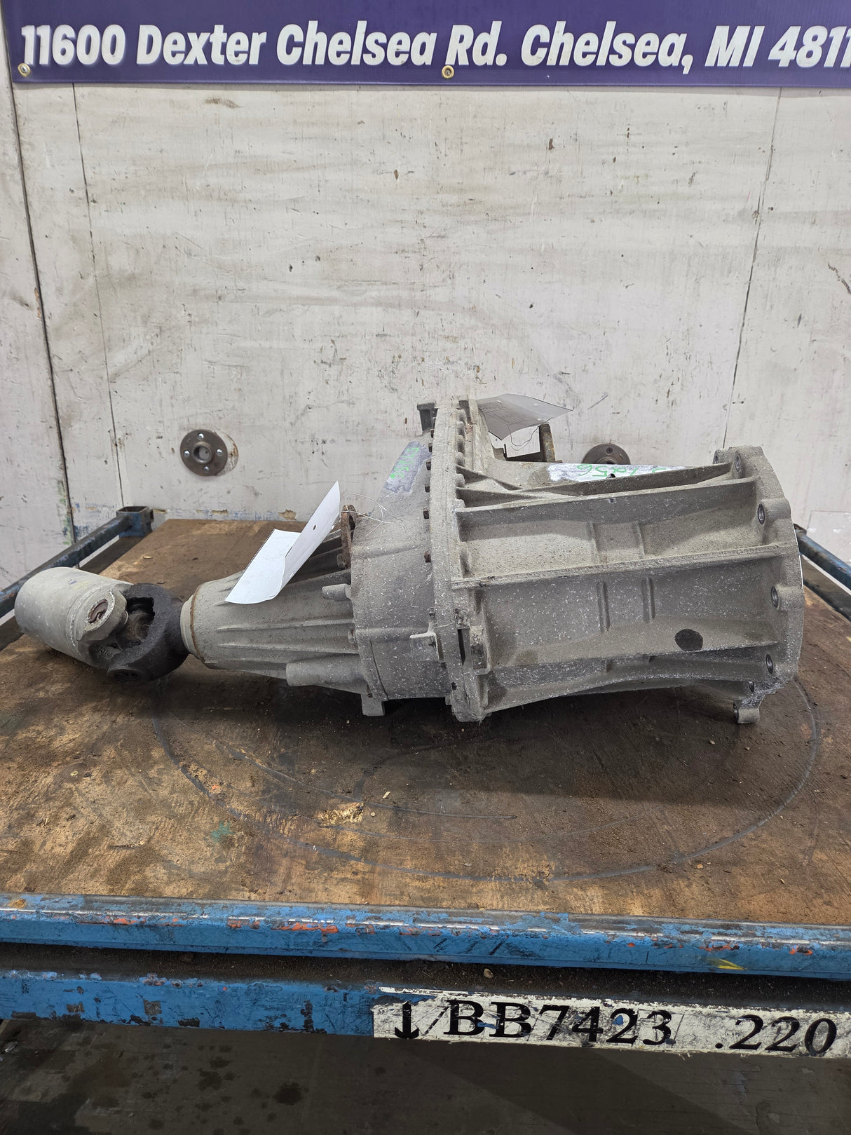 2011-2016 6.2L 6.7L Power Stroke Transfer Case slip yoke Electric Shift Ford F250 F350 F450 F550 Super Duty