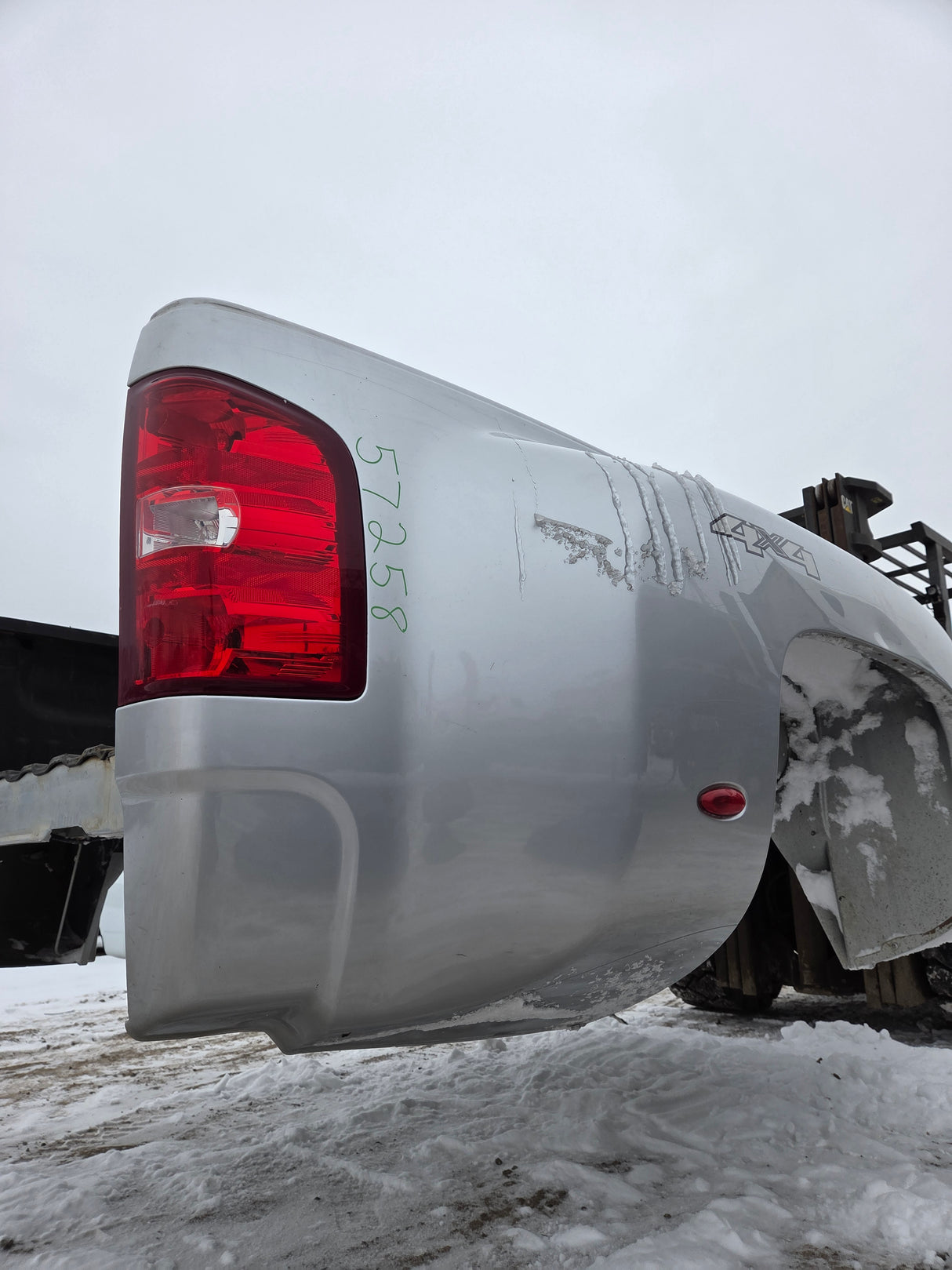 2007-2013 Chevrolet Silverado / GMC Sierra 3500 HD 8' Dually Bed