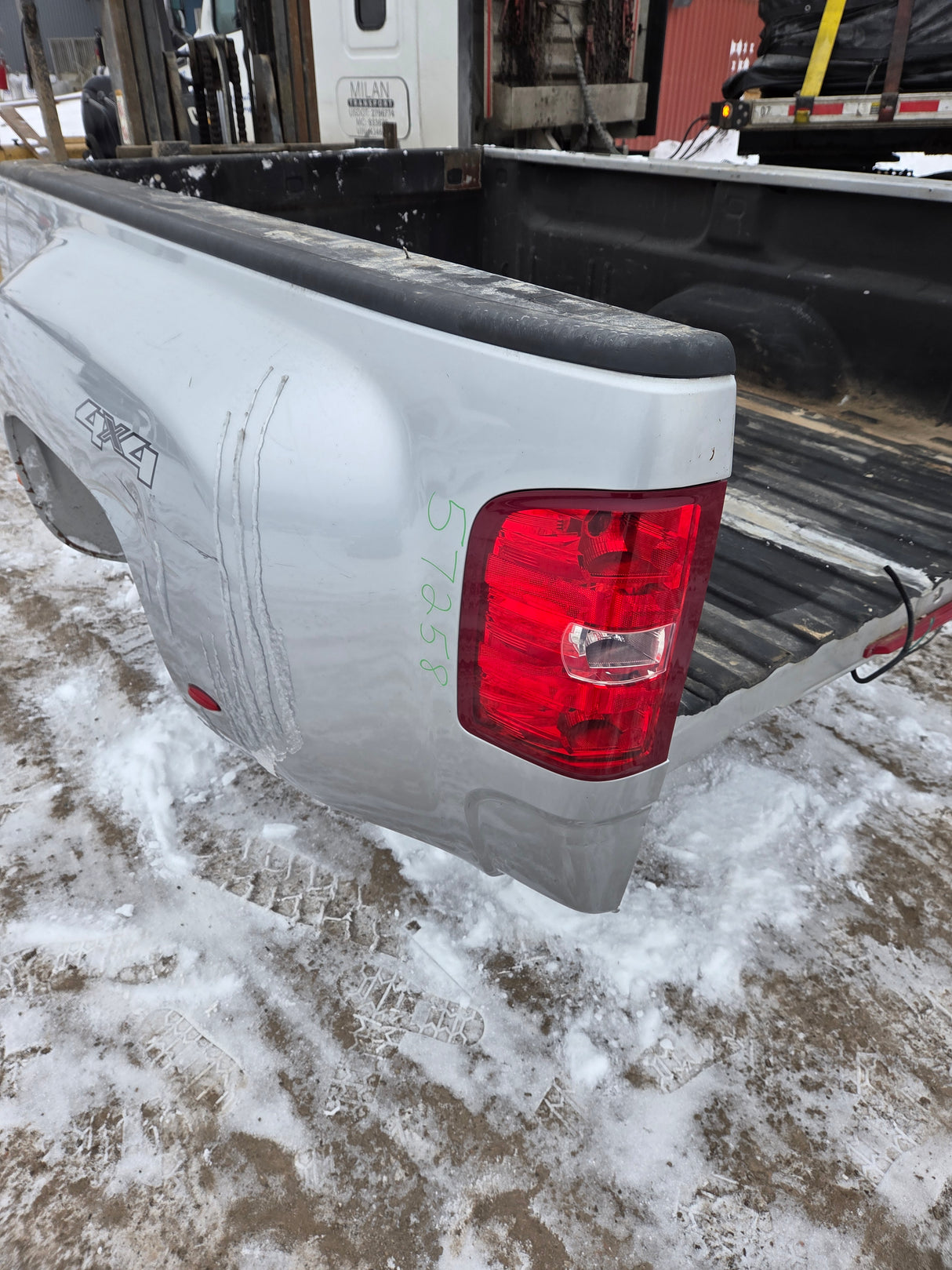 2007-2013 Chevrolet Silverado / GMC Sierra 3500 HD 8' Dually Bed