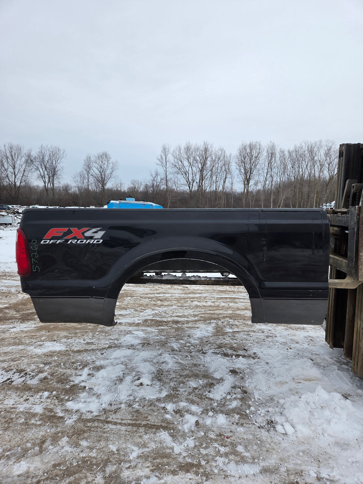 1999-2010 Ford Super Duty F250 F350 6' 9" Short Truck Bed