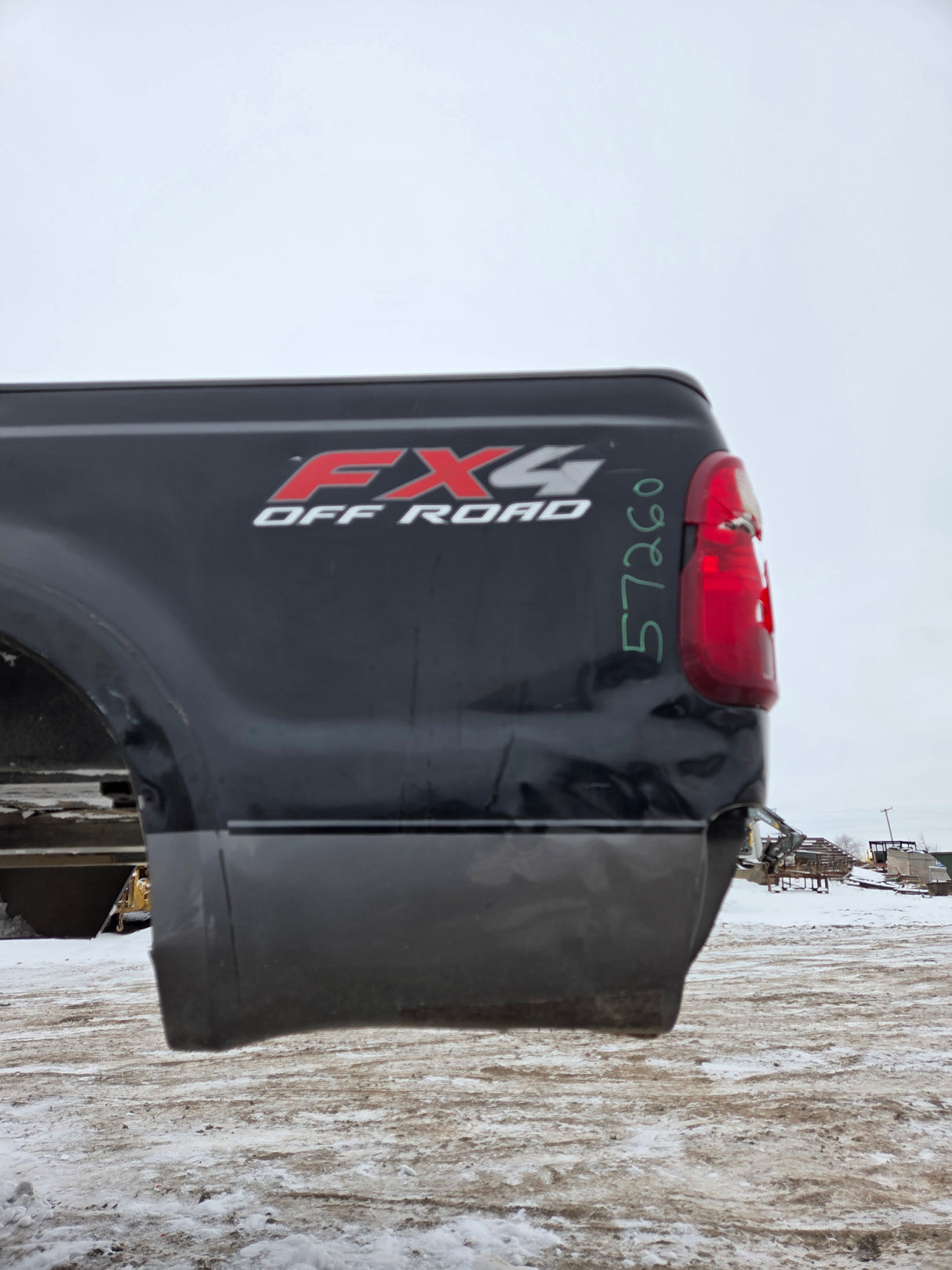 1999-2010 Ford Super Duty F250 F350 6' 9" Short Truck Bed