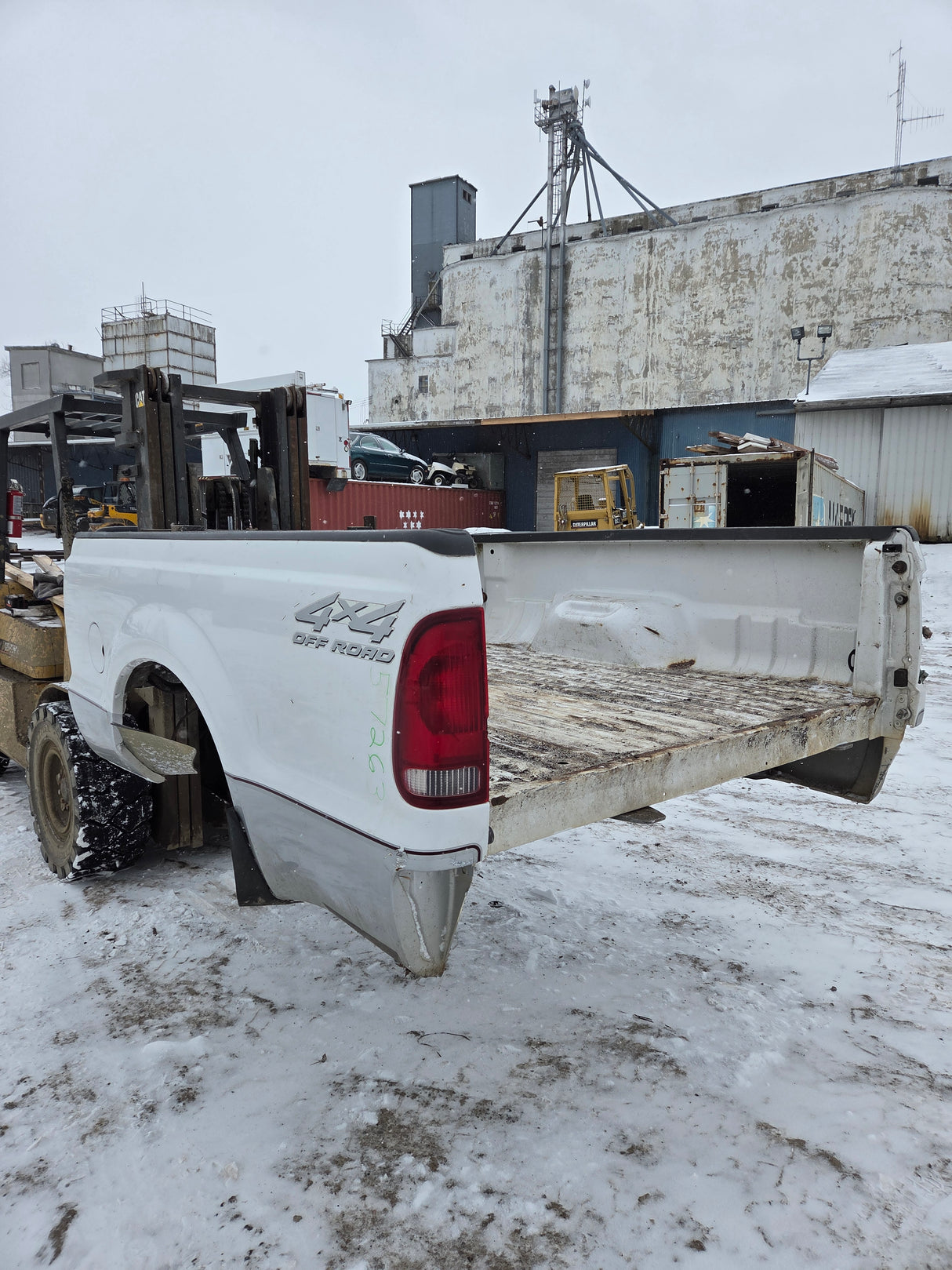 1999-2010 Ford Super Duty F250 F350 6' 9" Short Truck Bed