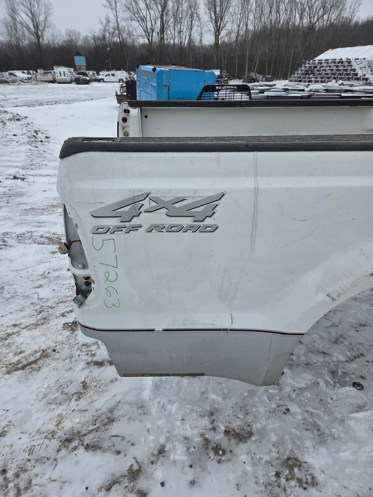 1999-2010 Ford Super Duty F250 F350 6' 9" Short Truck Bed