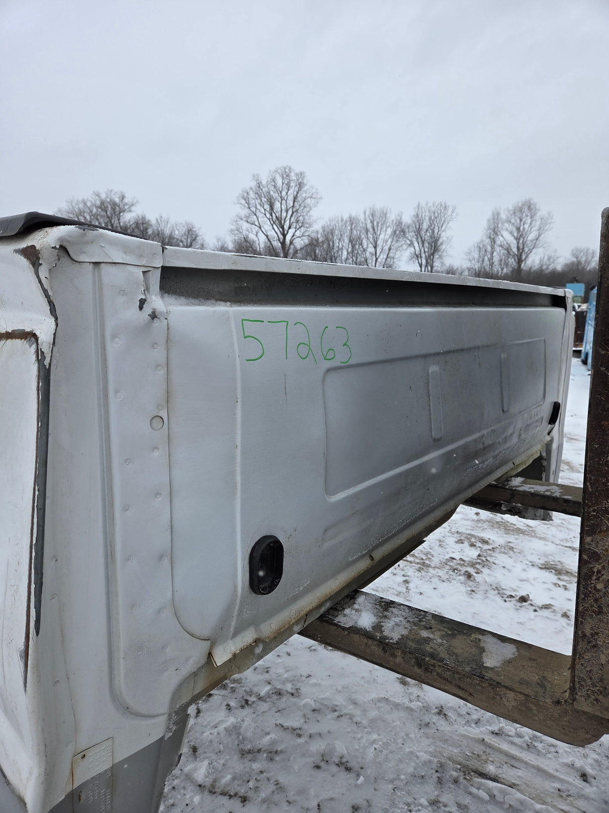 1999-2010 Ford Super Duty F250 F350 6' 9" Short Truck Bed