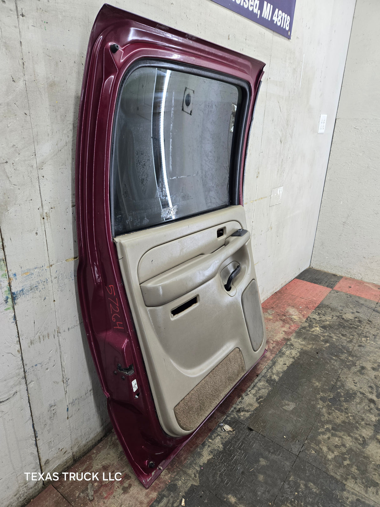 1999-2007 Chevrolet Silverado / GMC Sierra 1500 2500 3500 HD Driver side LH Crew Cab rear door