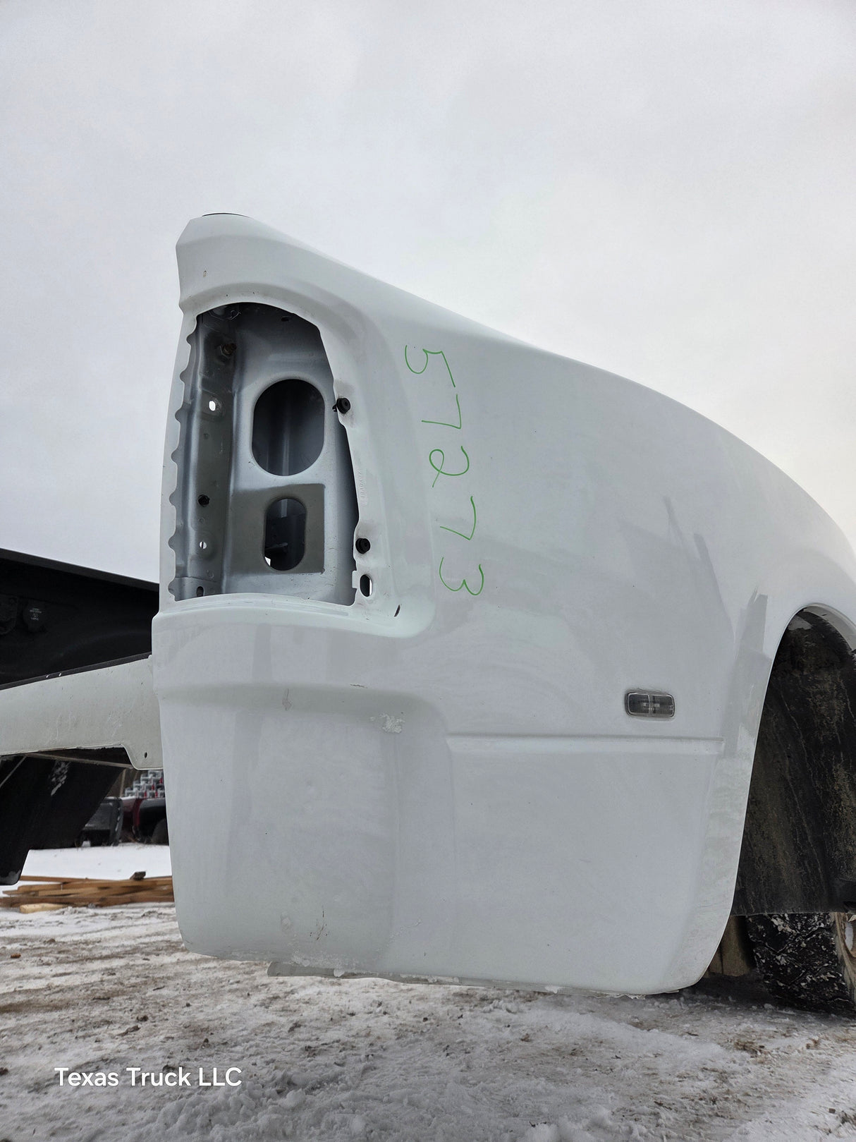 2019-2025 Dodge Ram 3500 4500 5500 MEGACAB 5th Gen 6' 4" Dually Short Bed Truck Bed