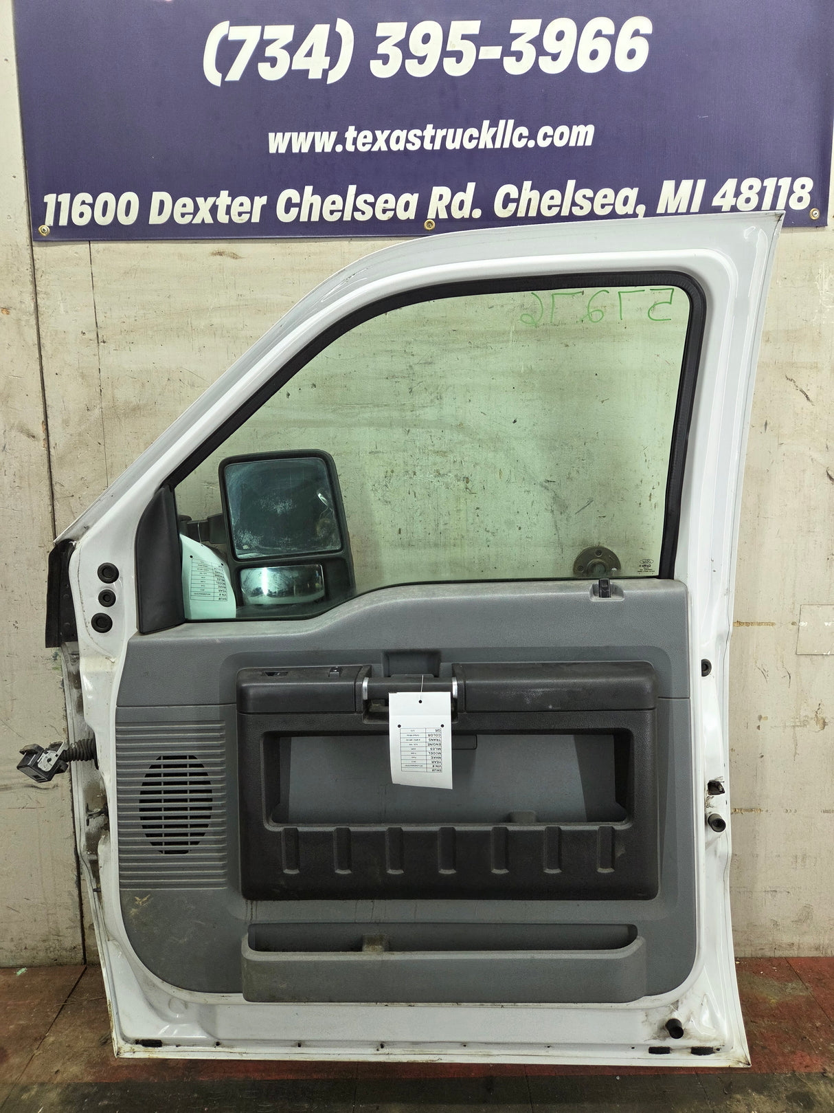 2012-2016 Ford Super Duty Passenger Side Front Door RH F250 F350 F450 F550 - Oxford White