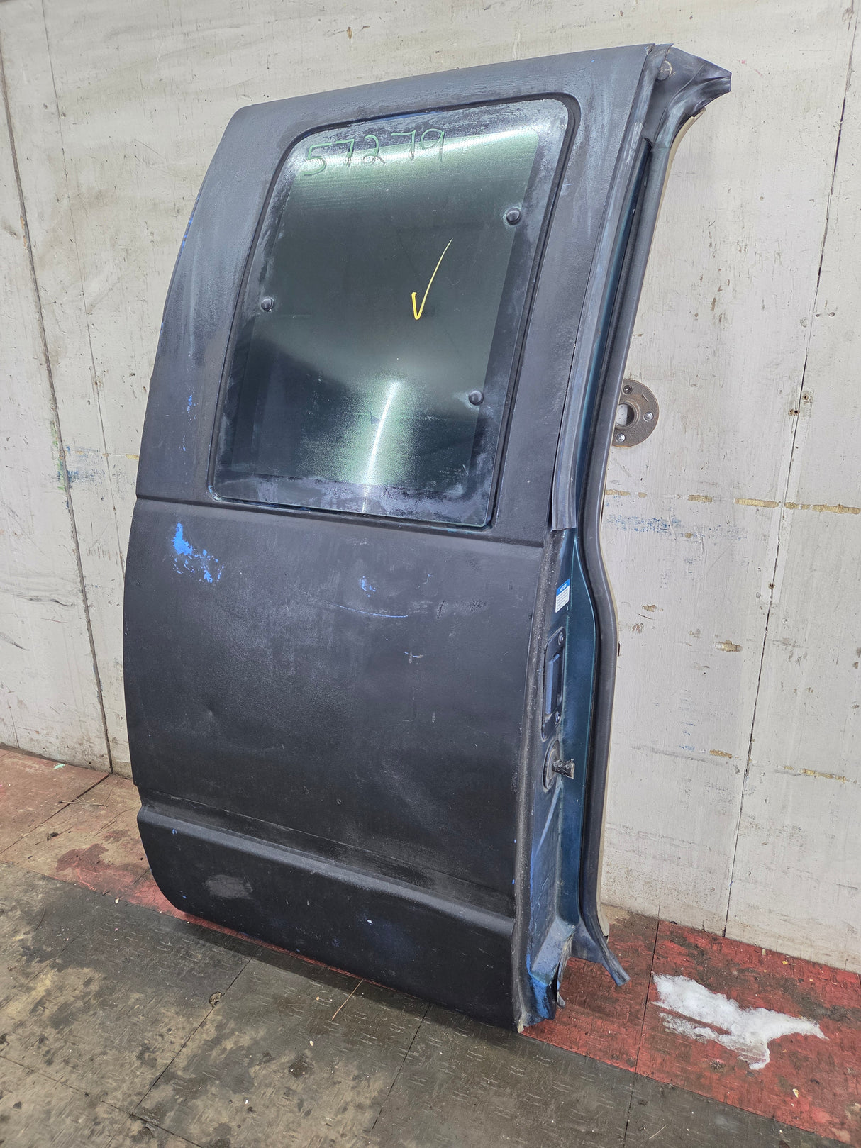 1988-2000 Chevrolet Silverado GMC Sierra RH Rear Extended Cab Passenger 3rd Door