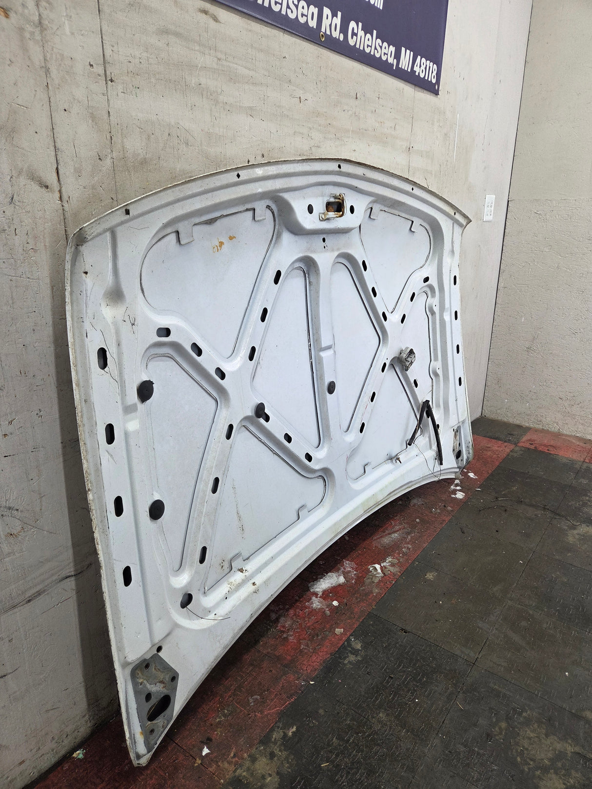 1999-2002 Chevrolet Silverado / Suburban 1500 2500 Hood