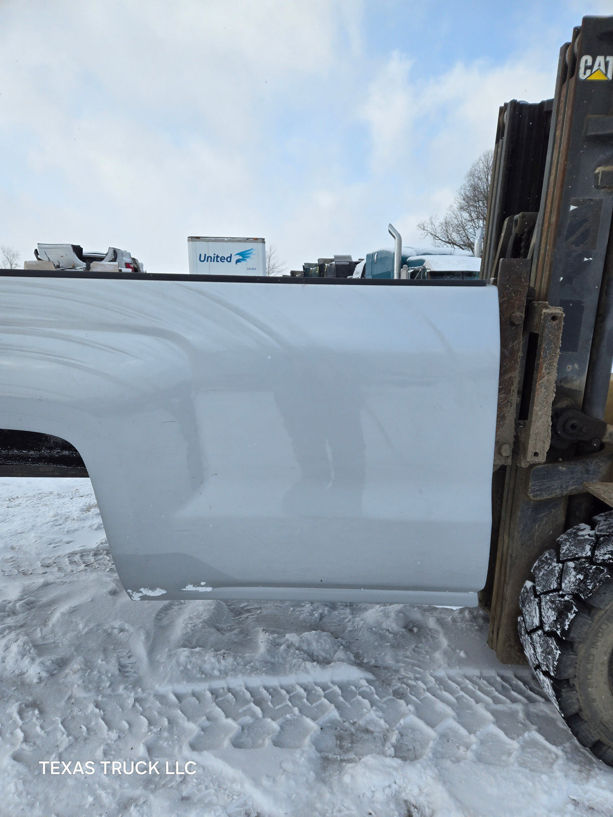 2014-2019 Chevrolet Silverado 1500 2500 3500 HD 8' Long Truck Bed - Silver
