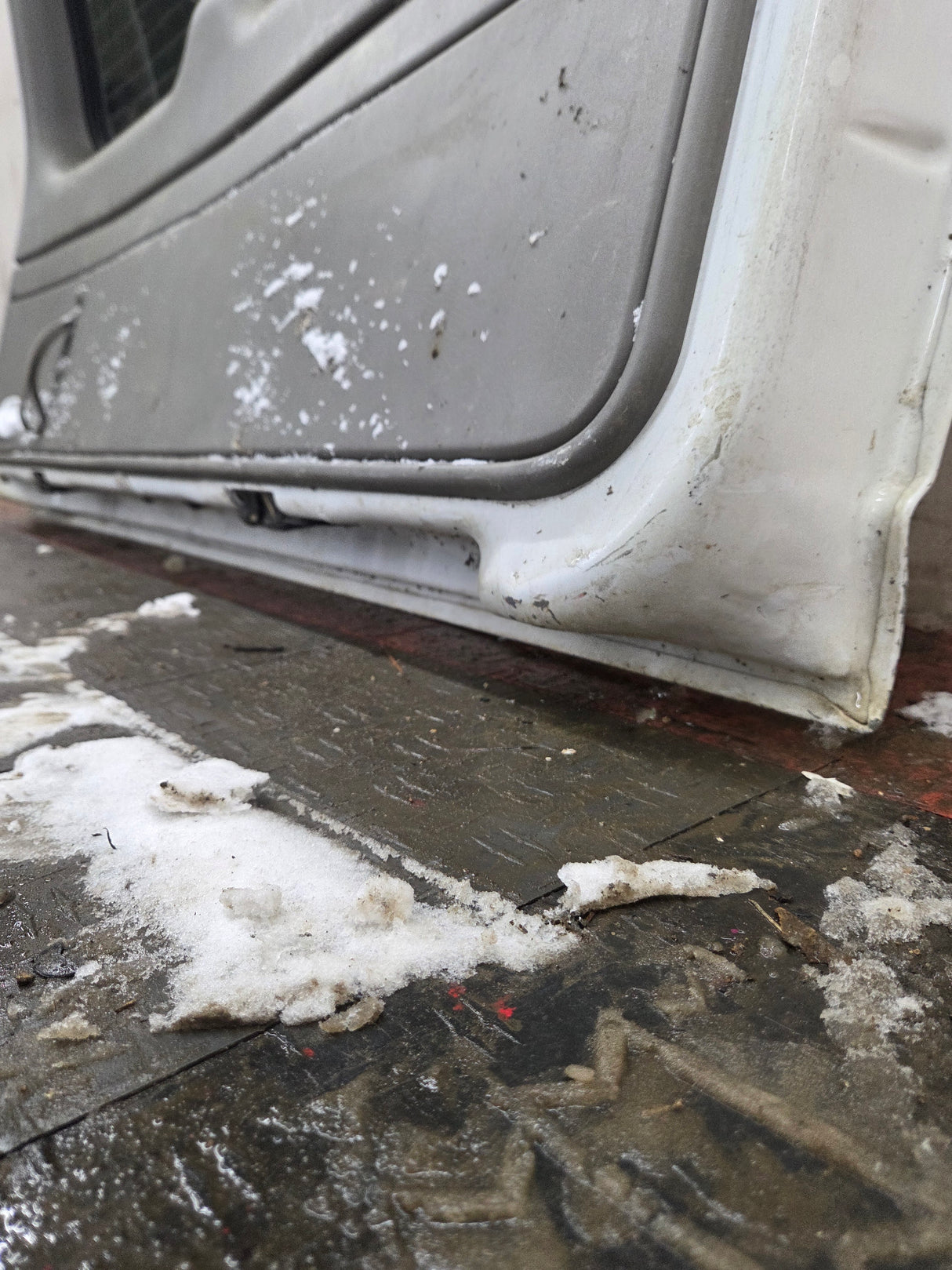 2001-2005 Chevrolet Suburban Tahoe 1500 Rear Hatch Trunk Lid