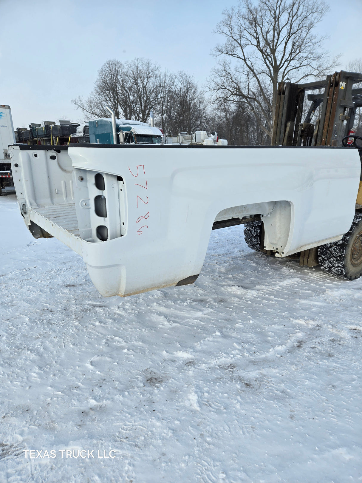 2014-2019 Chevrolet Silverado 1500 2500 3500 HD 8' Long Truck Bed - White