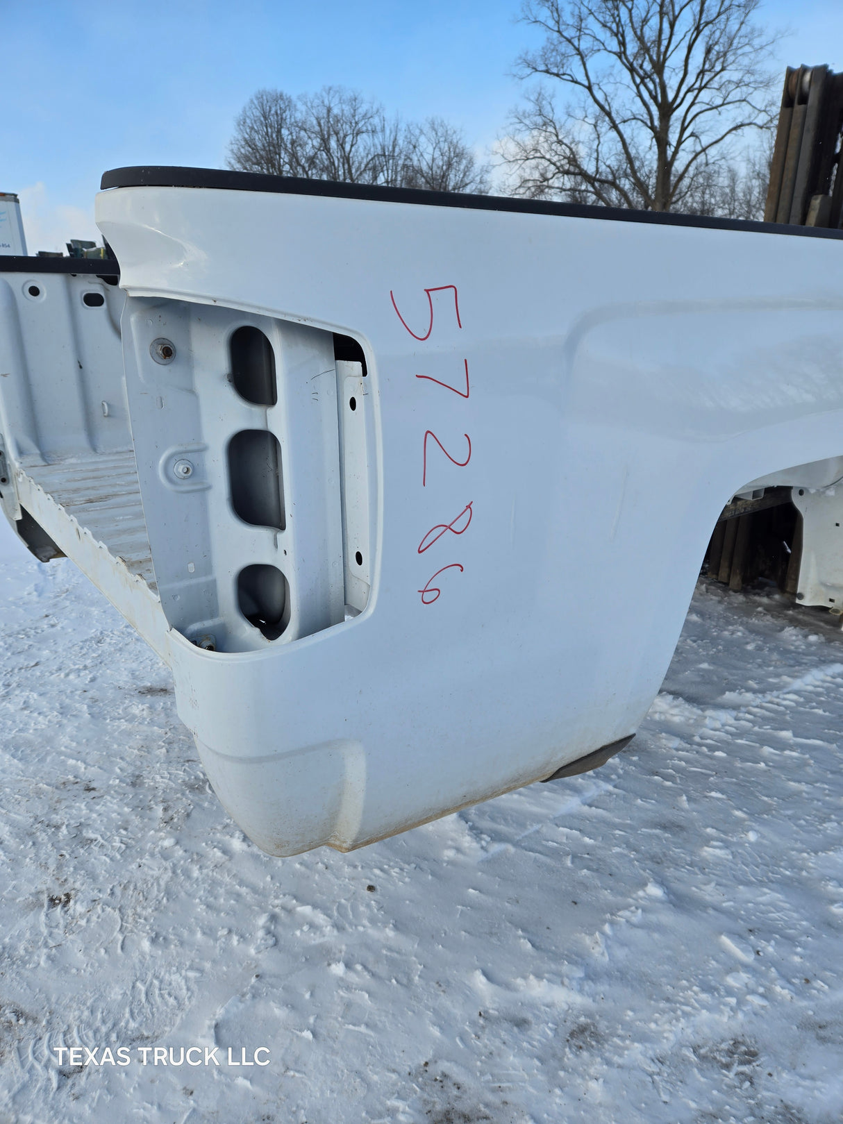 2014-2019 Chevrolet Silverado 1500 2500 3500 HD 8' Long Truck Bed - White