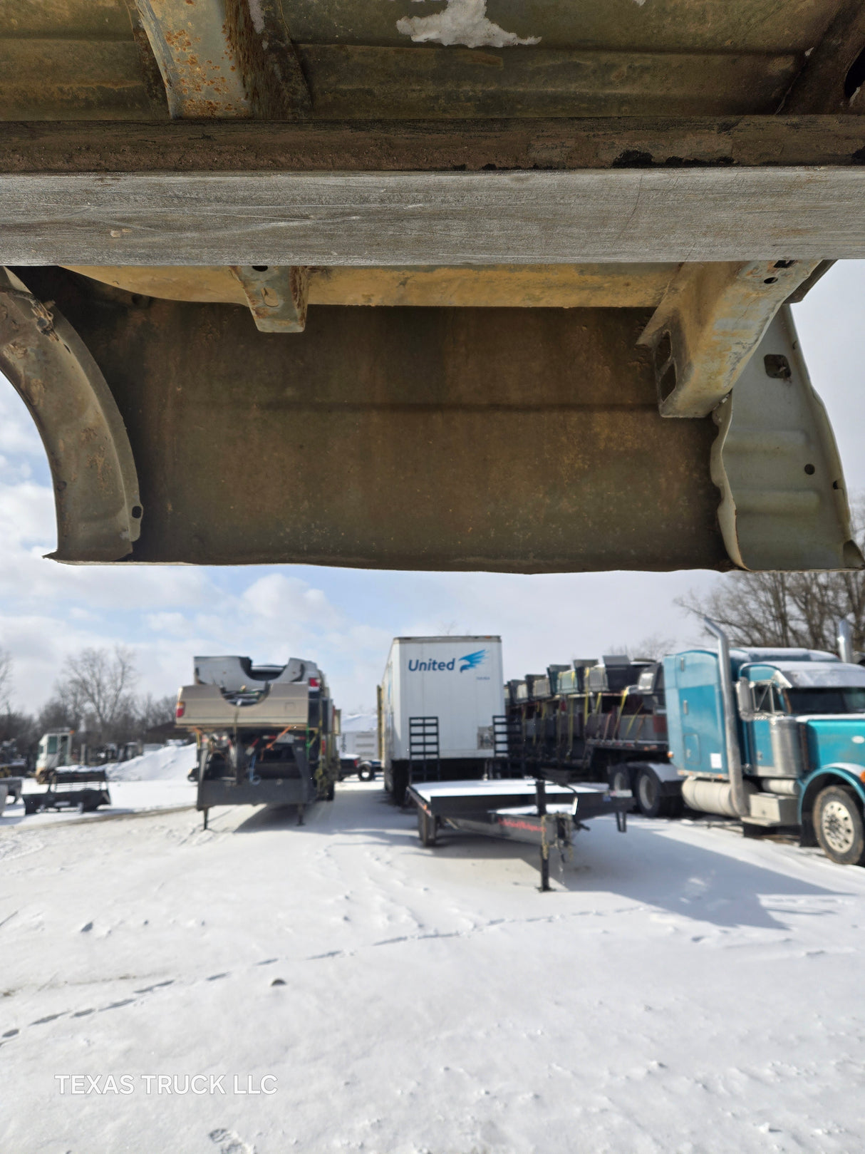 1997-2003 Ford F150 8' Long Bed - White