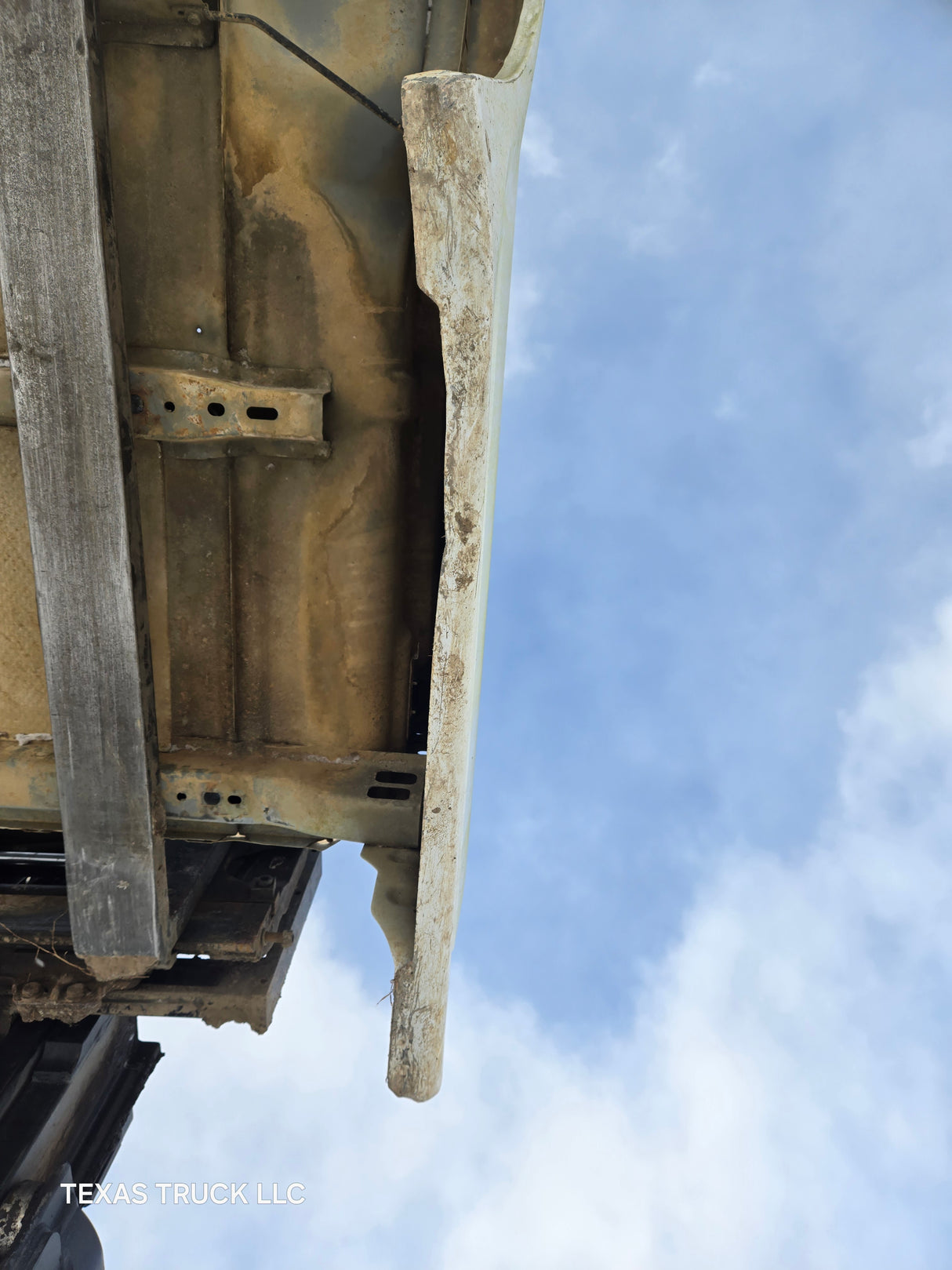 1997-2003 Ford F150 8' Long Bed - White